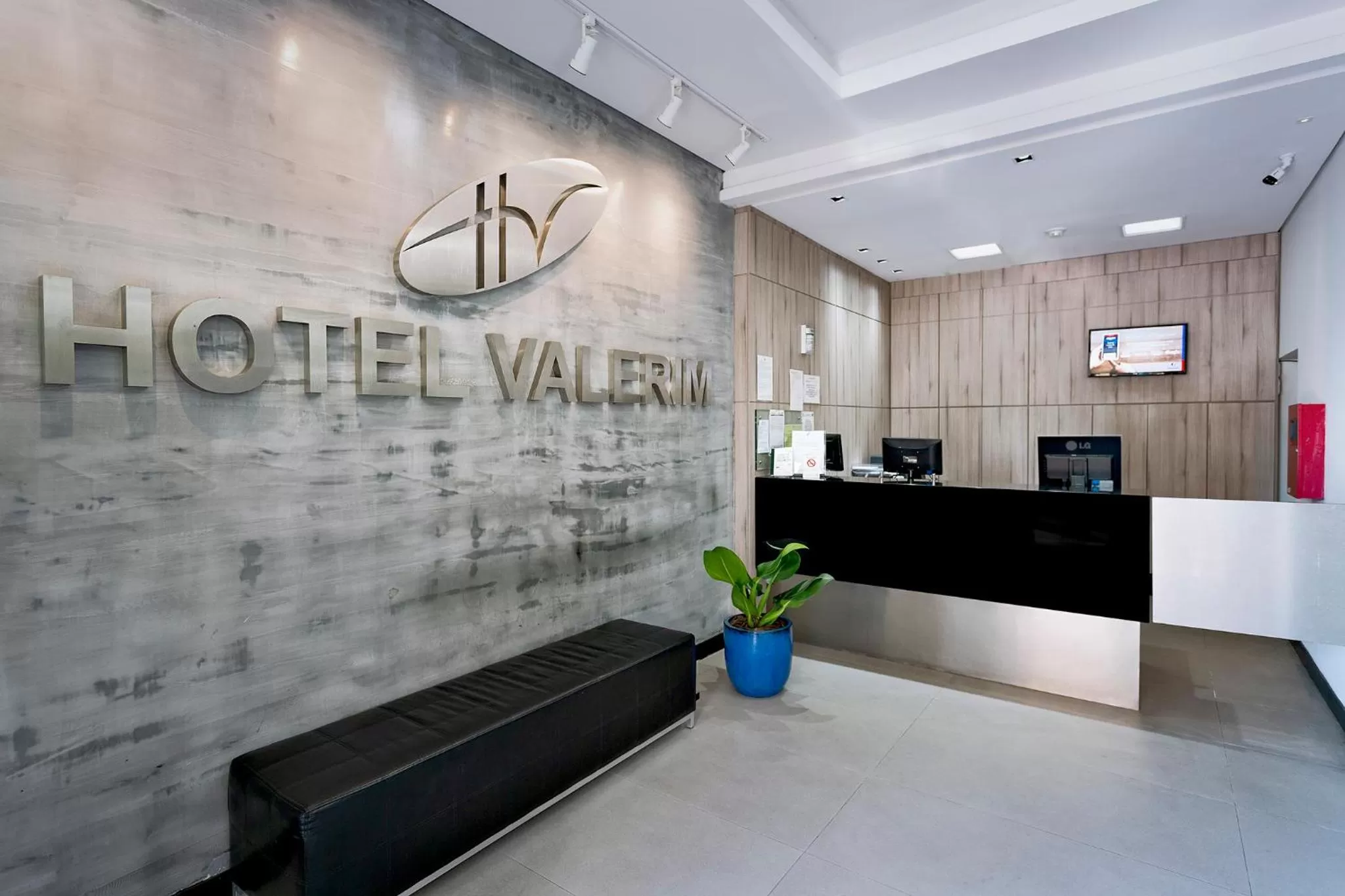 Lobby or reception in Hotel Valerim Itajaí / Navegantes