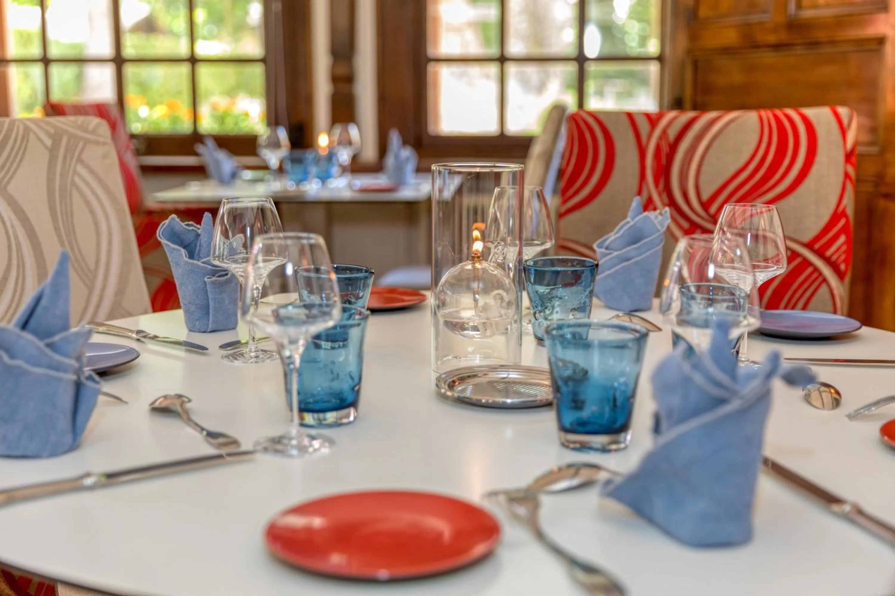 Restaurant/places to eat in La Commanderie de Champarey