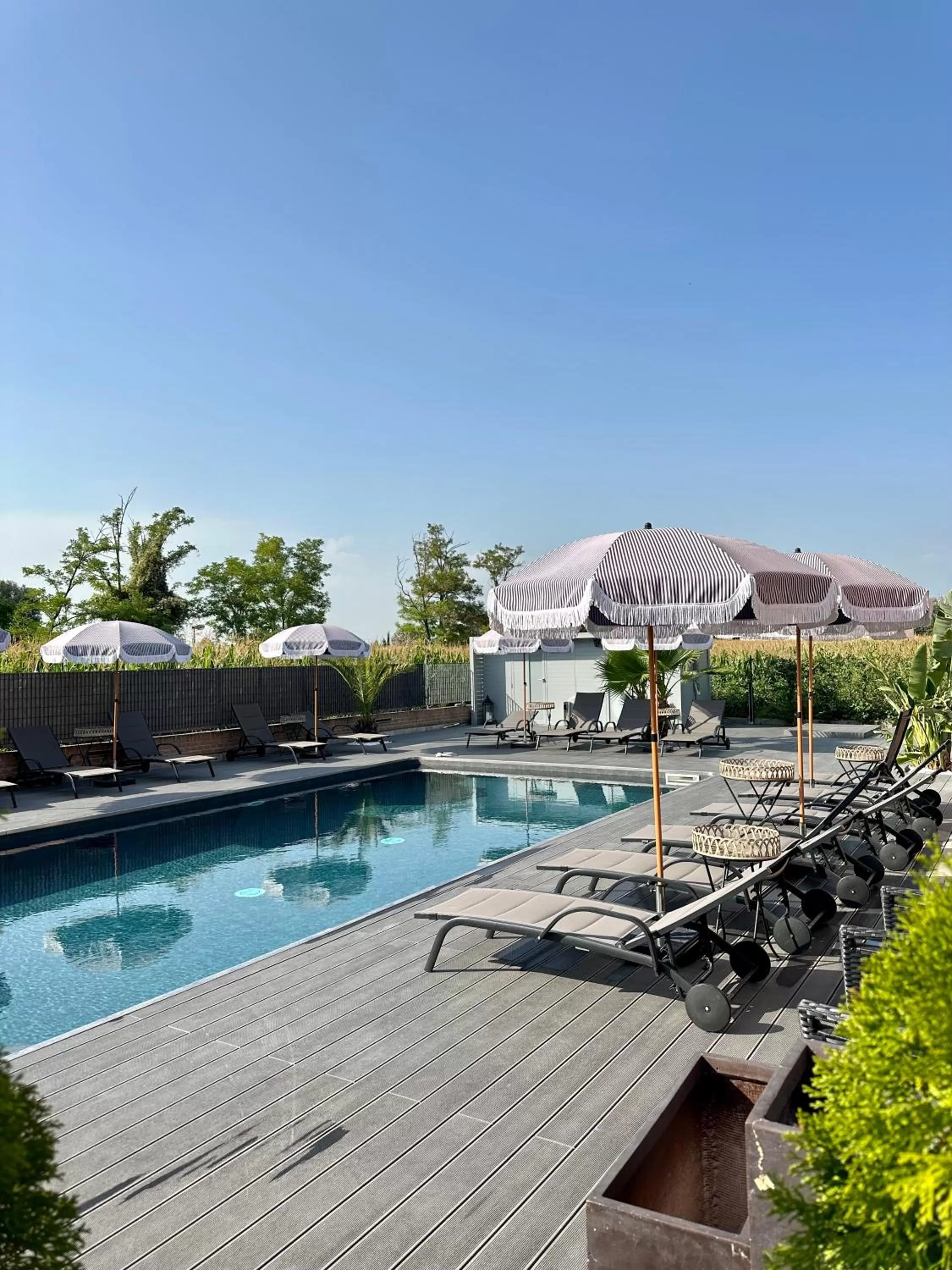 Swimming pool in RESIDENCE BACO Da SETA