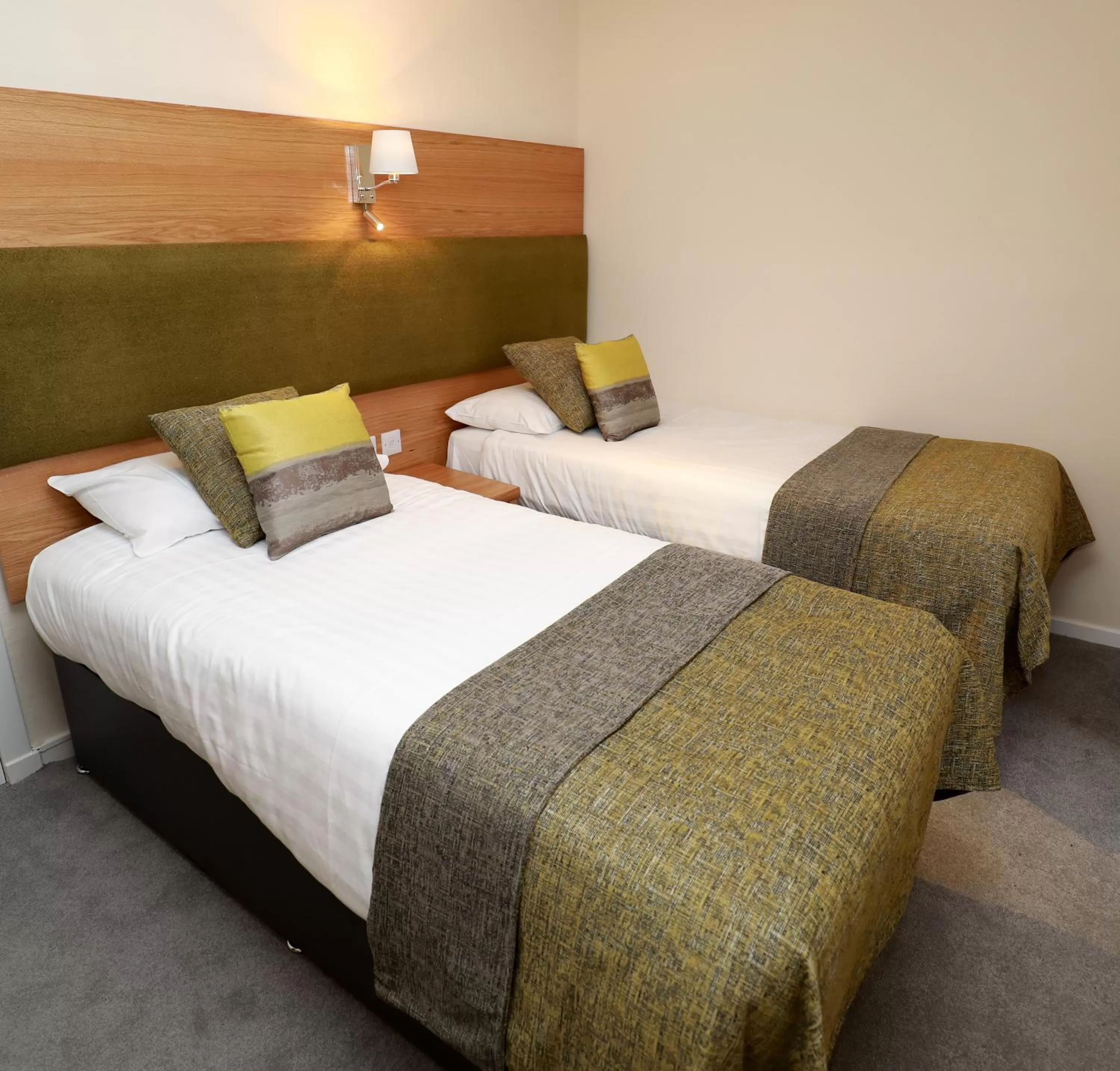 Bed in The Famous Star Hotel Moffat