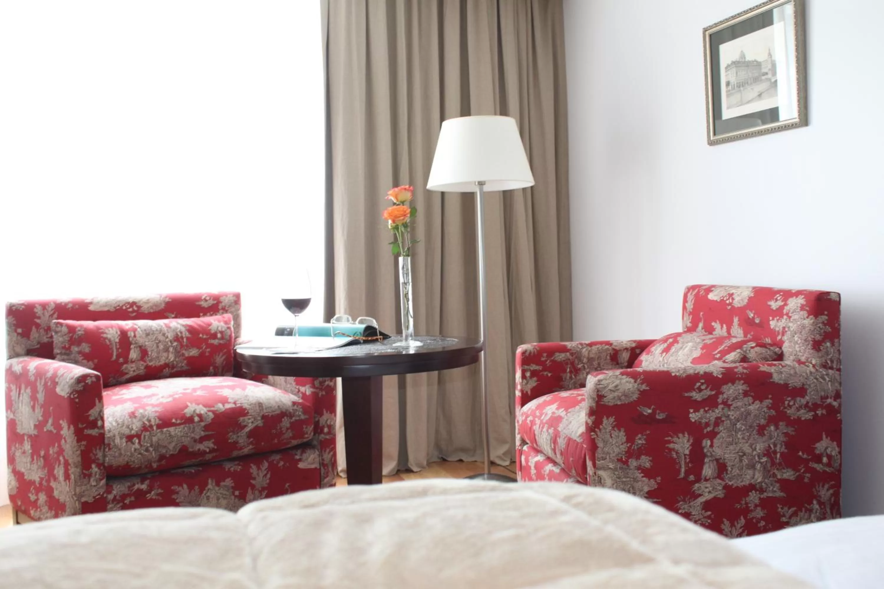 Seating area in Hotel Club Frances