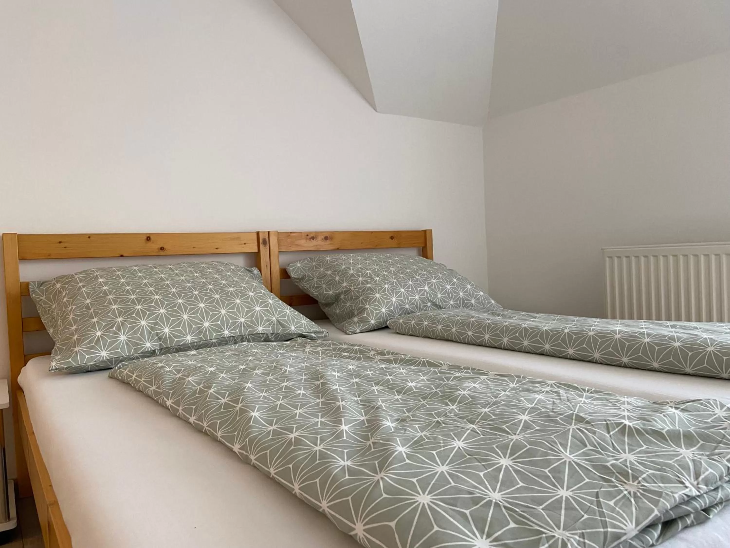 Bed in Villa Tara Bük