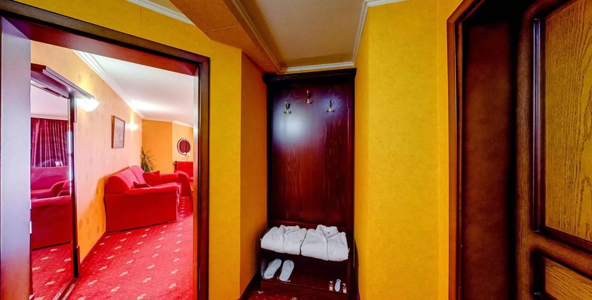 Bathroom in Troyan Plaza Hotel