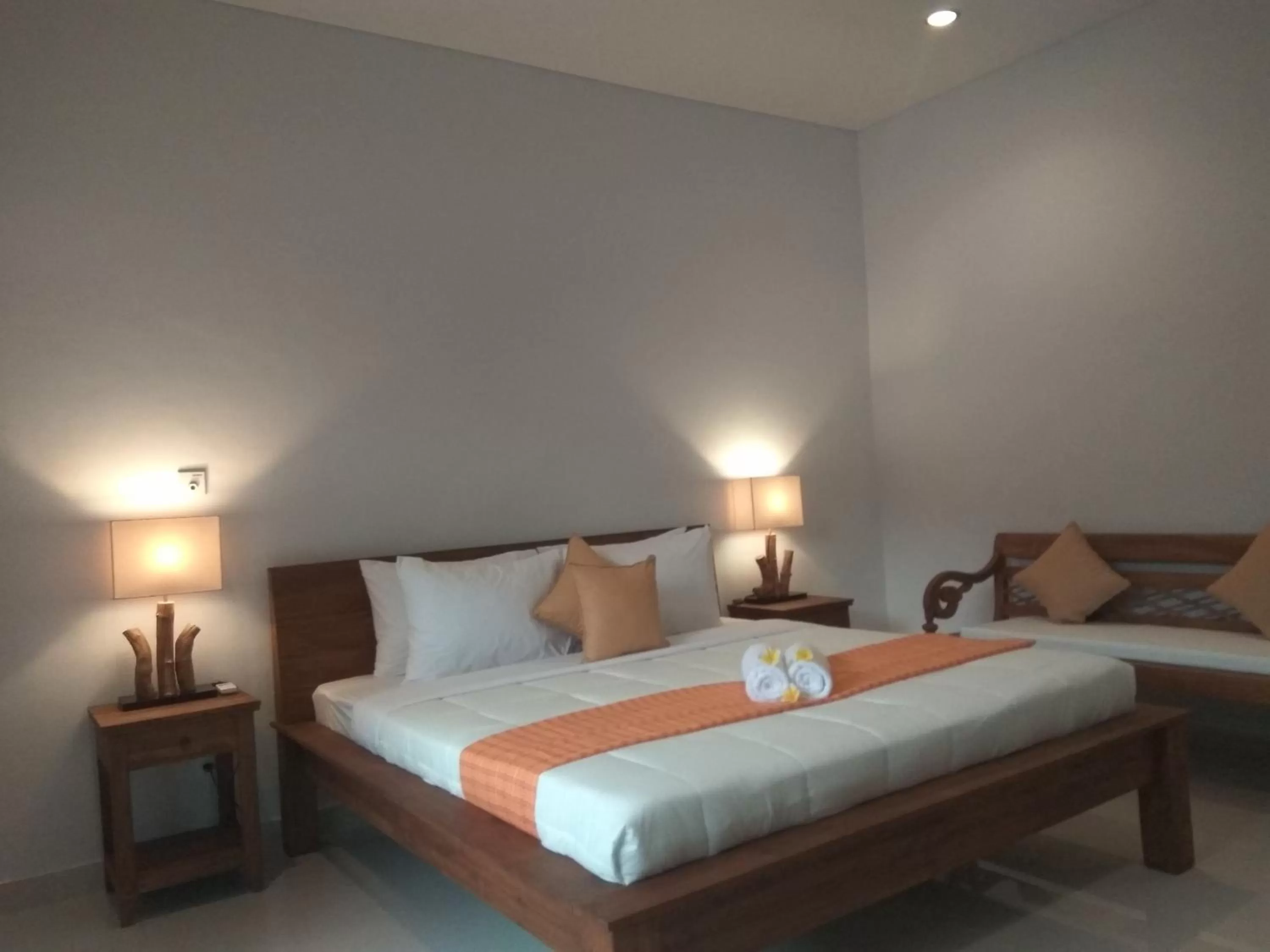 Spring, Bed in The Hidden Bali Inn