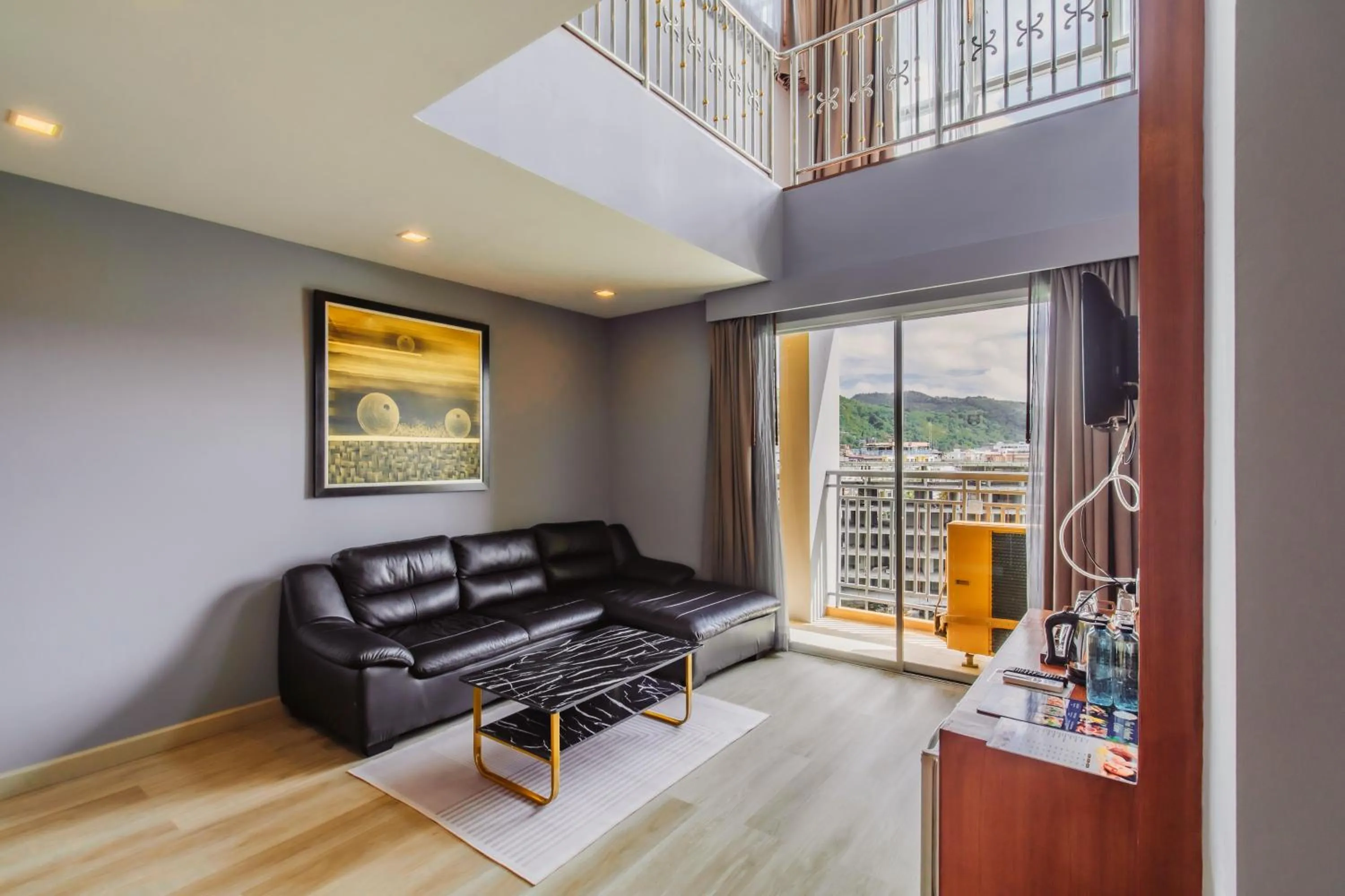 Living room in Elite Suites Patong