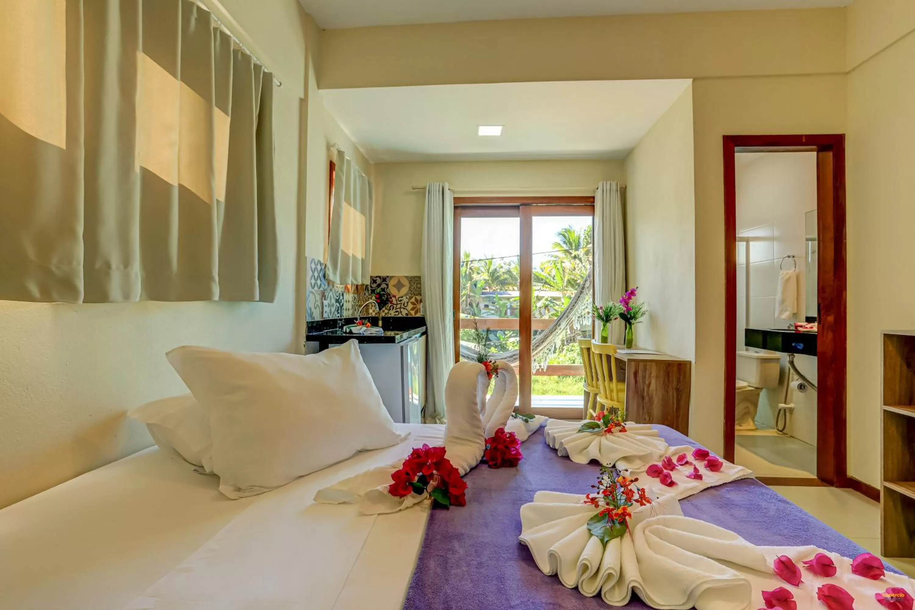 Photo of the whole room in i9 Quixaba Flat