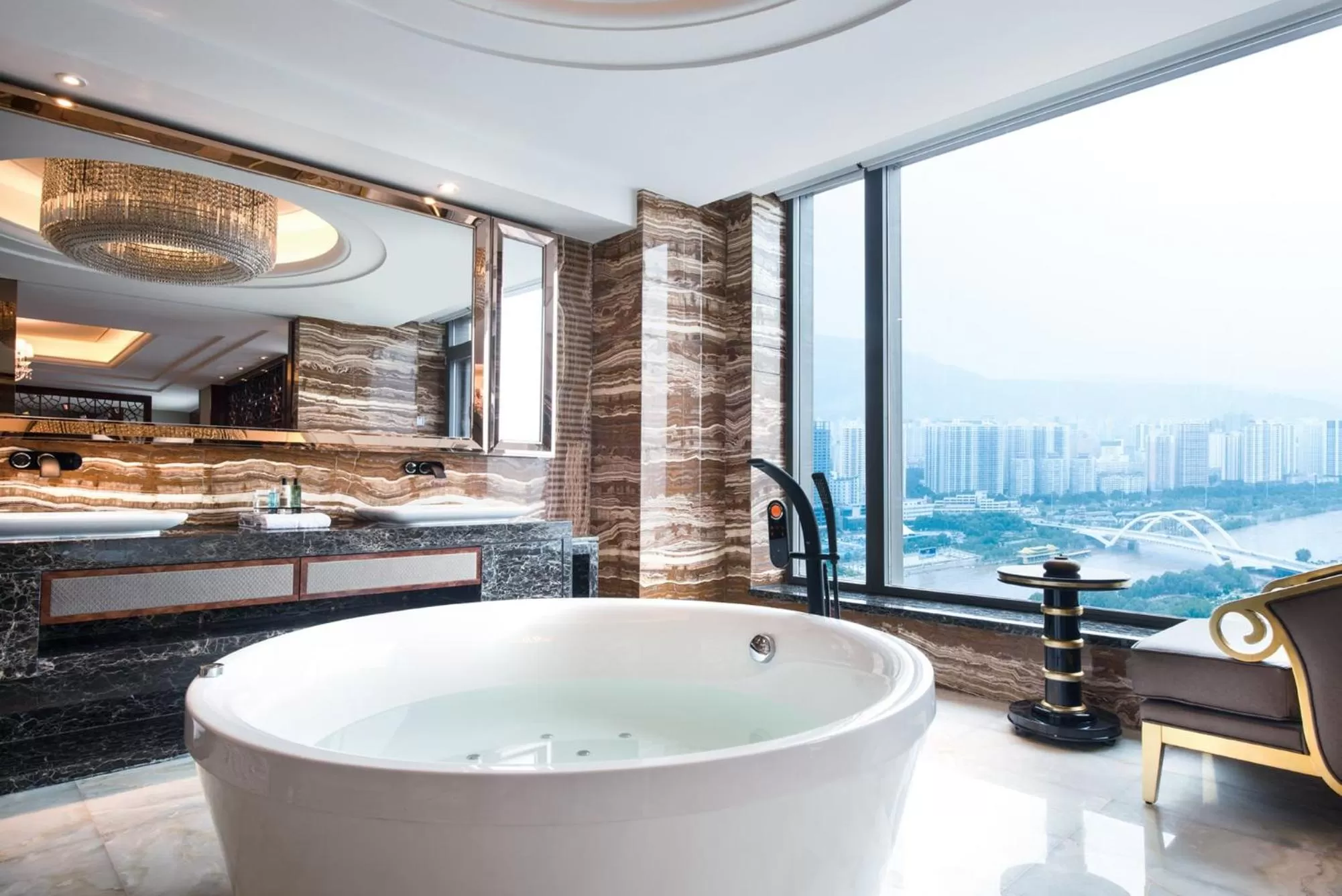 Photo of the whole room, Bed in Crowne Plaza Hotel Lanzhou by IHG