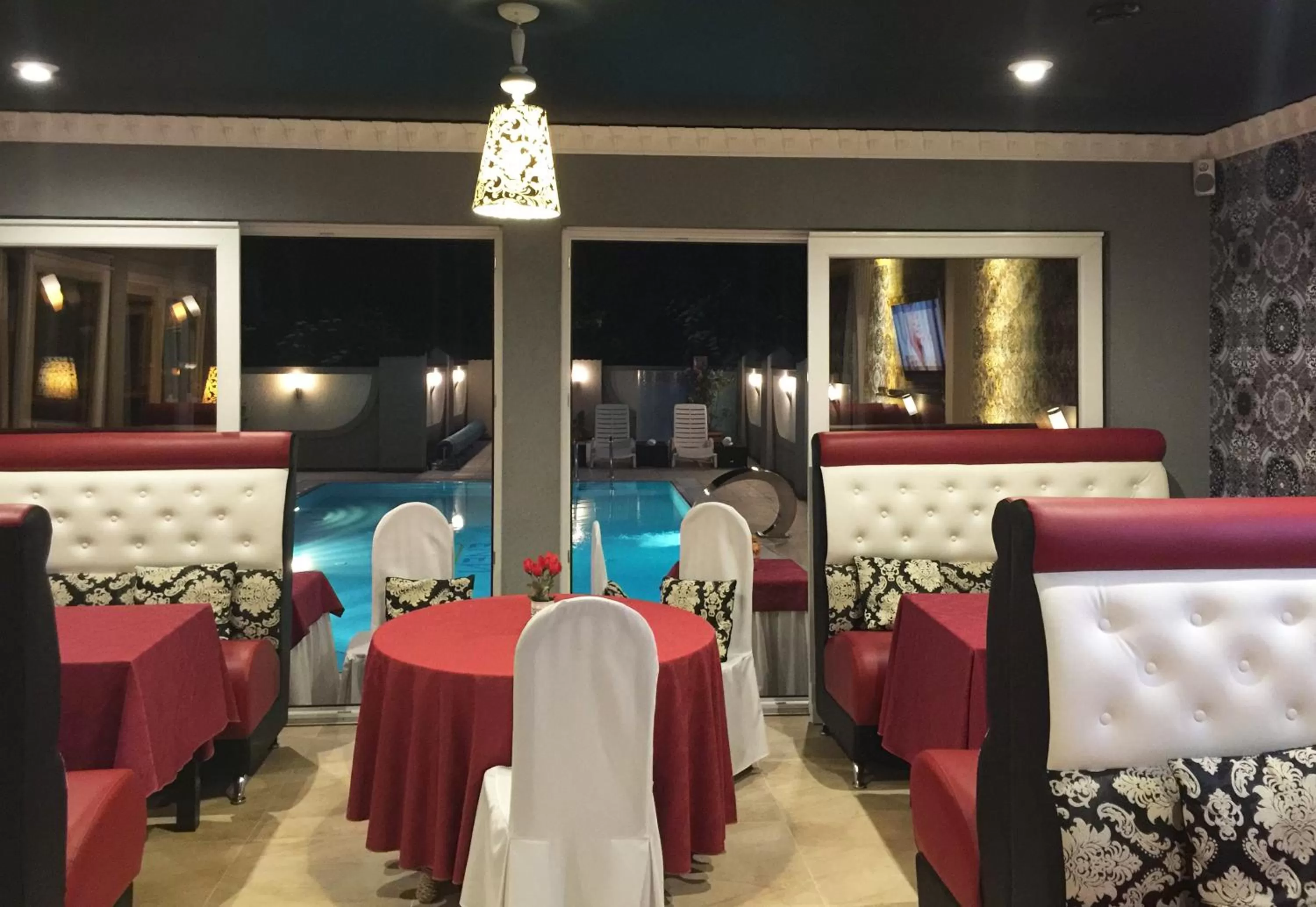Lounge or bar, Banquet Facilities in Eney Boutique Hotel