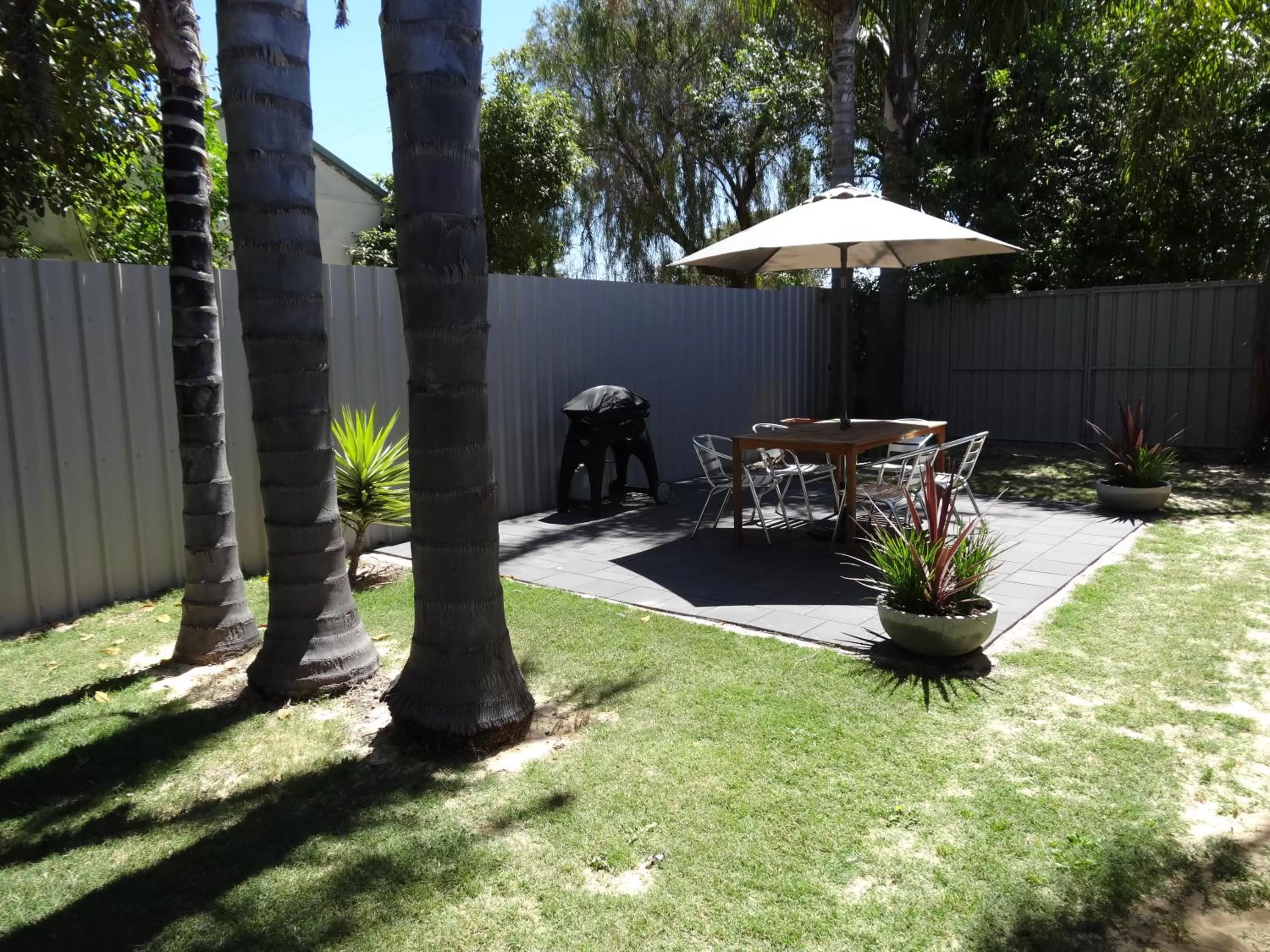 BBQ facilities, Garden in Archipelago Apartments Esperance