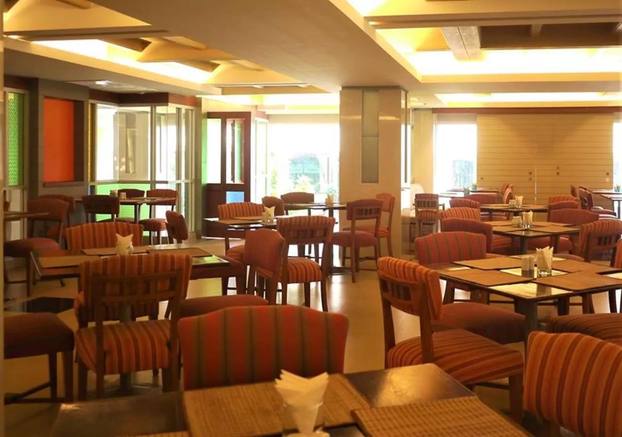 American breakfast in Long Beach Cha-Am Hotel