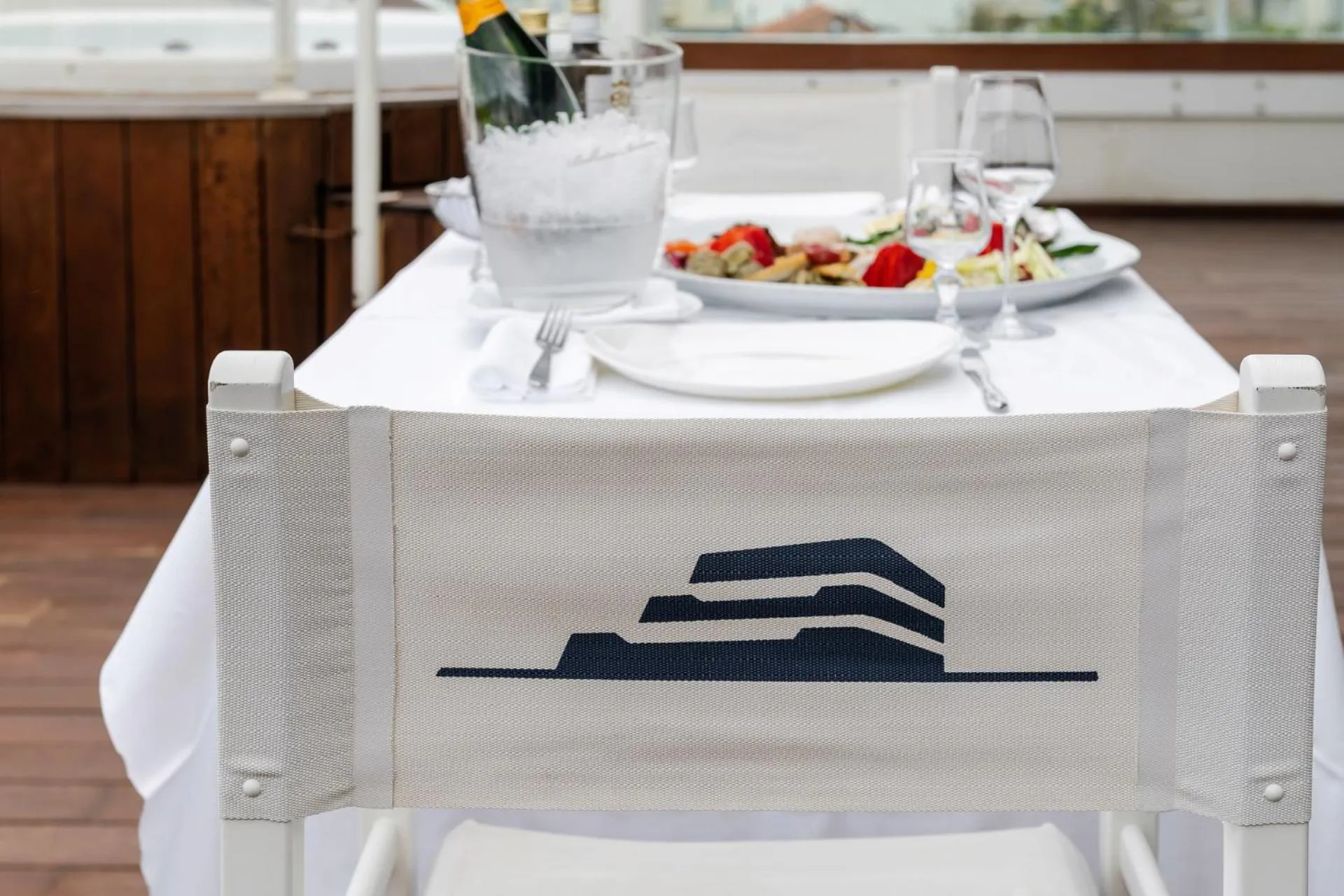 Balcony/Terrace in T-Suite Hotel