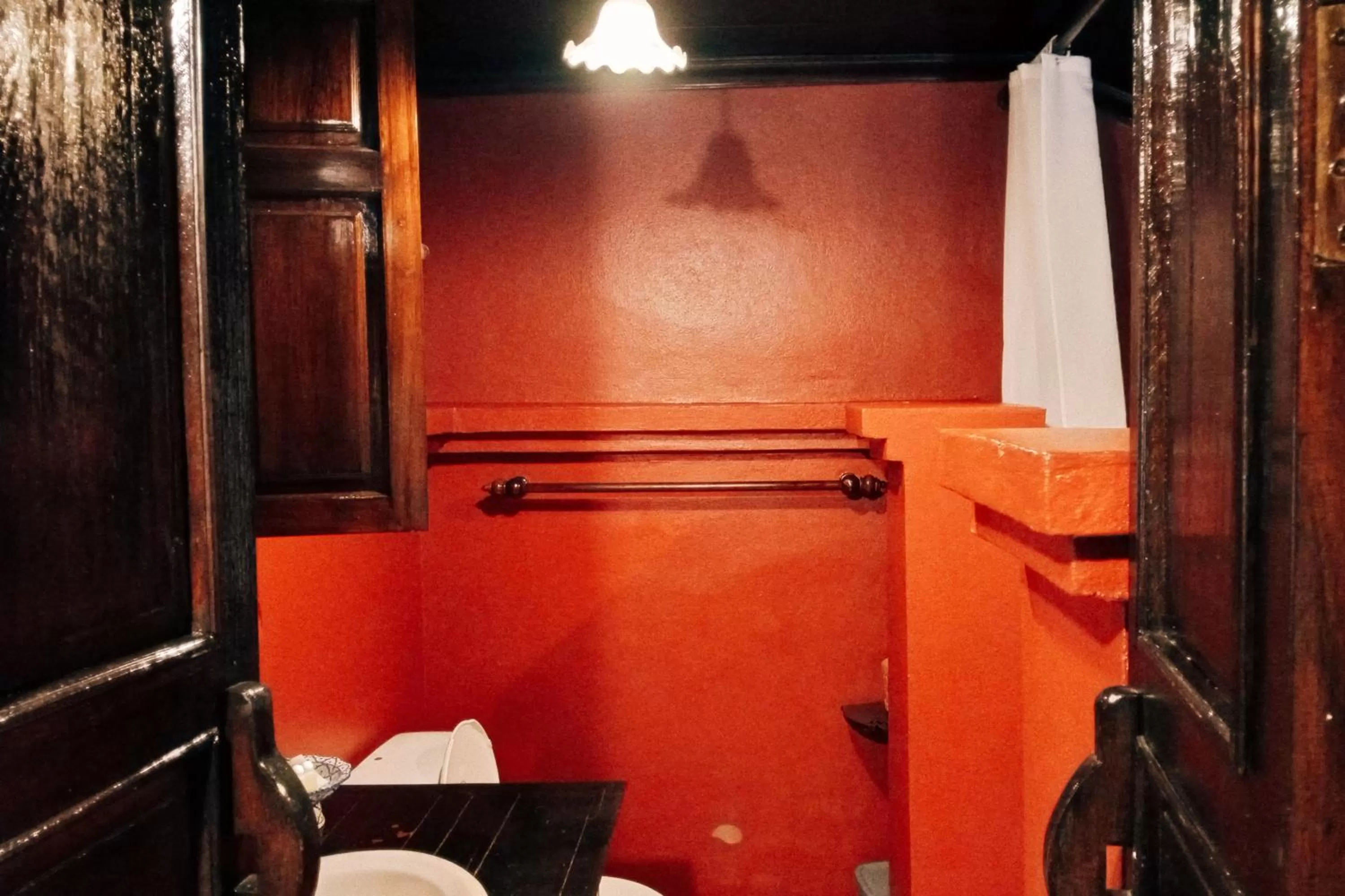 Tri Yaan Na Ros Colonial House