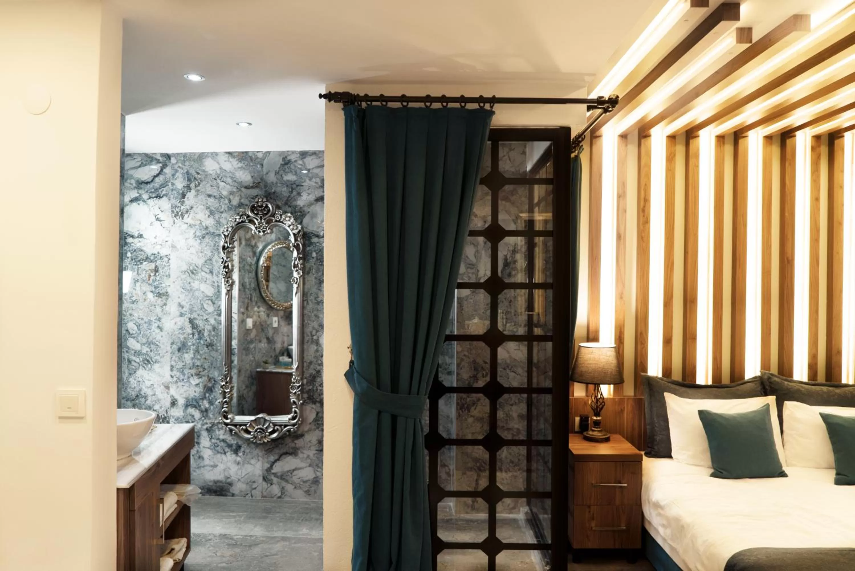 Bed in Taksim Yazıcı Residence