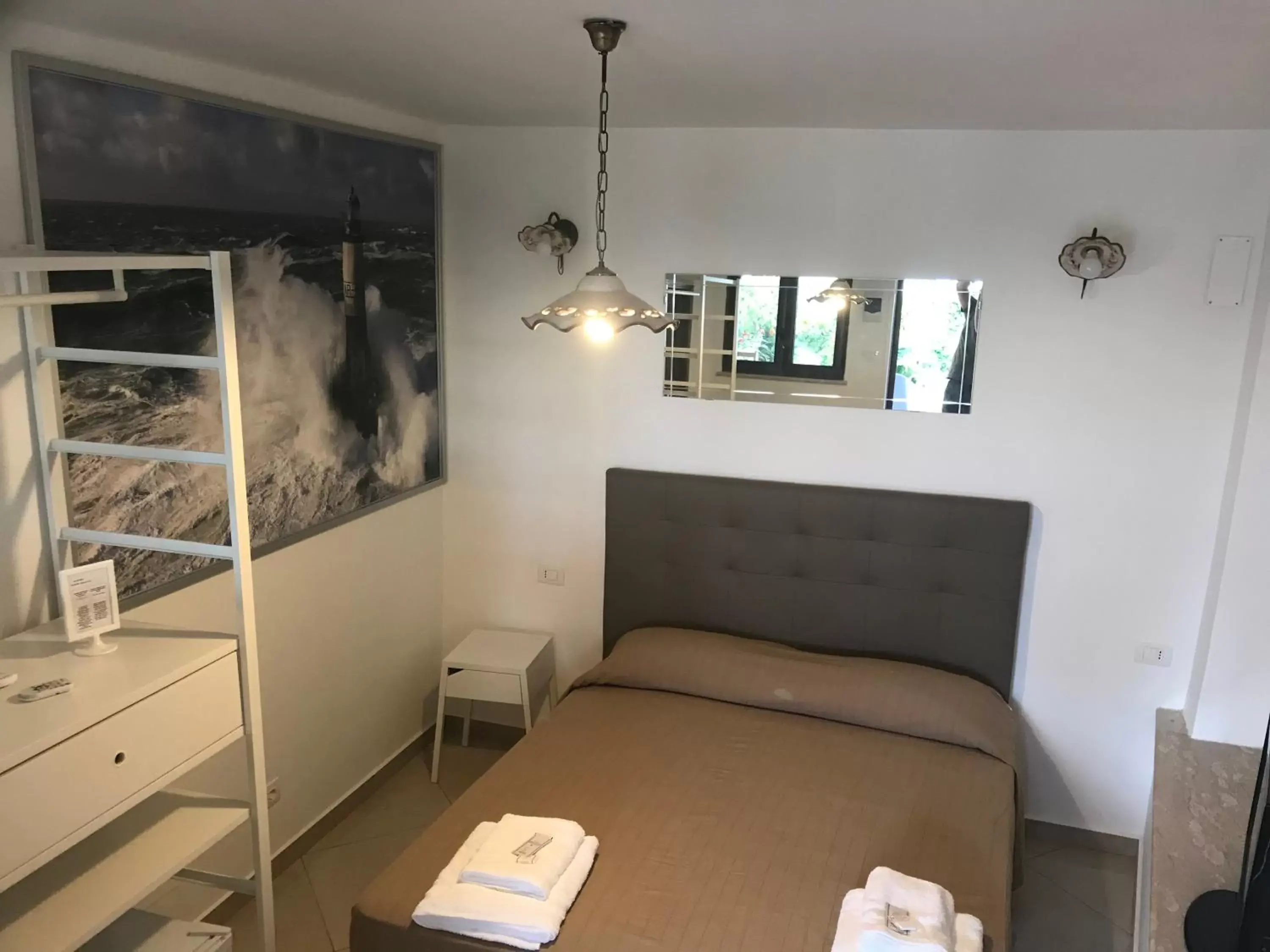 Queen Room with Garden View in B&B Villa sul Mare Queen Room with Garden View in B&B Villa sul Mare