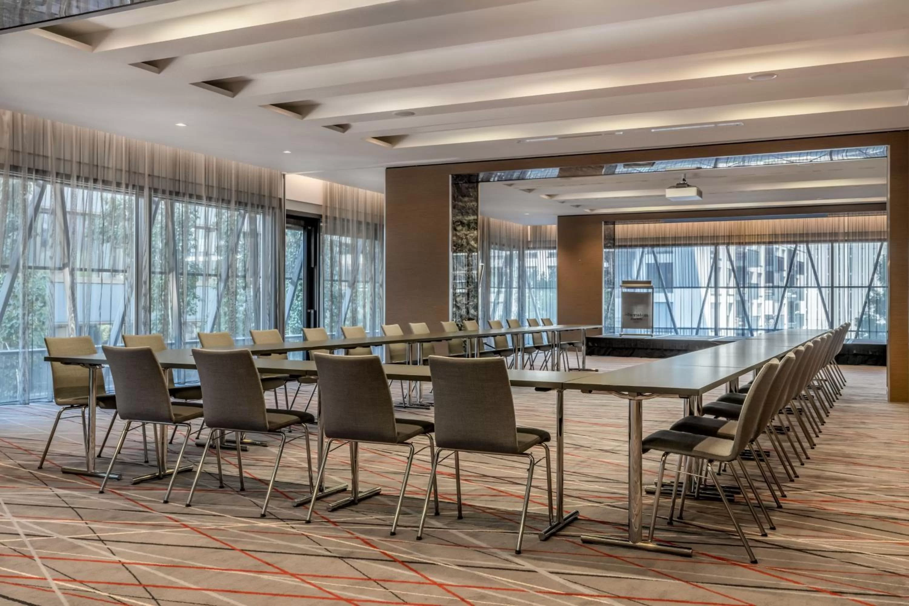 Meeting/conference room in Sheraton Zürich Hotel