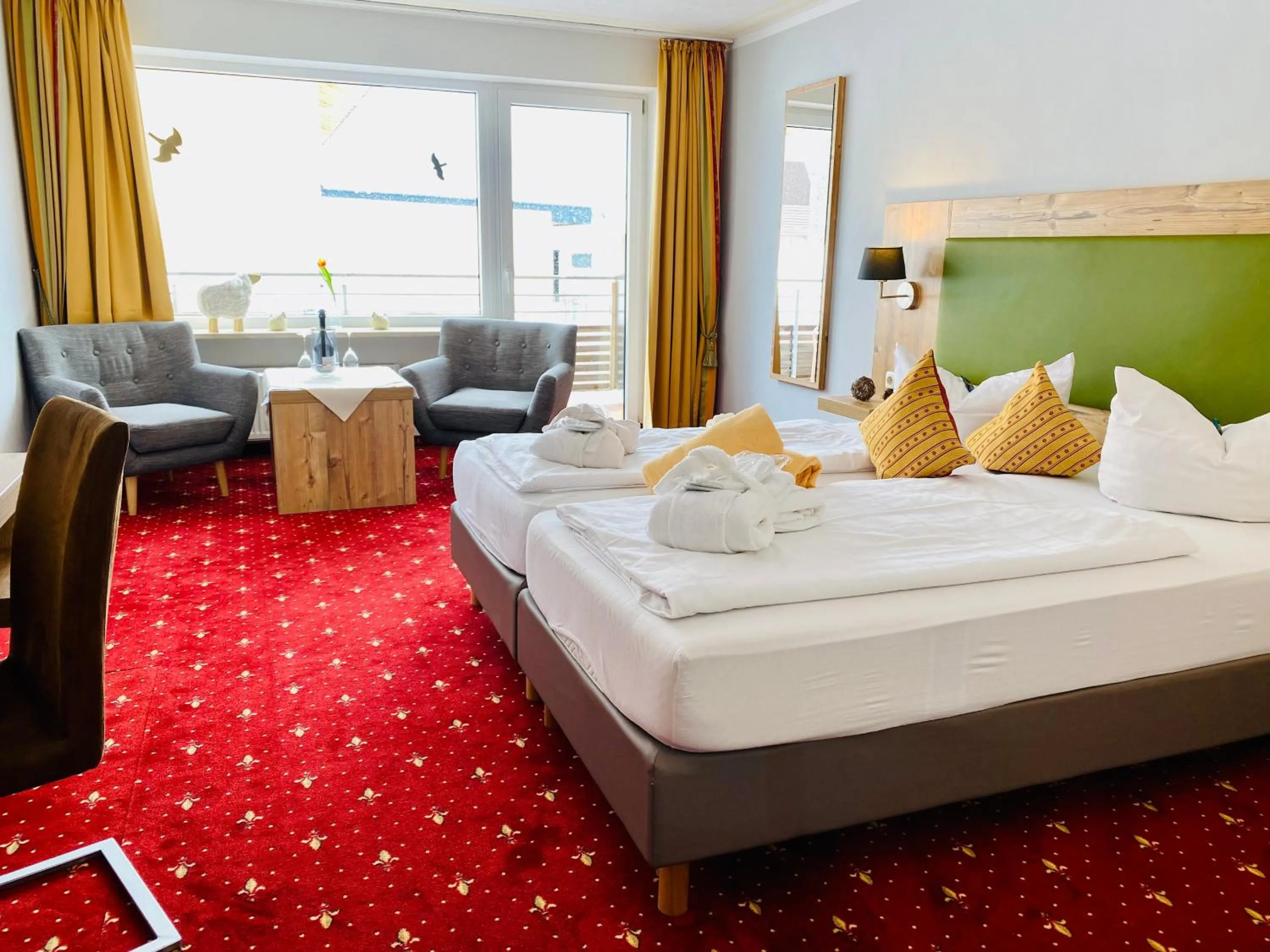 Bed in Hotel Nesselwanger Hof