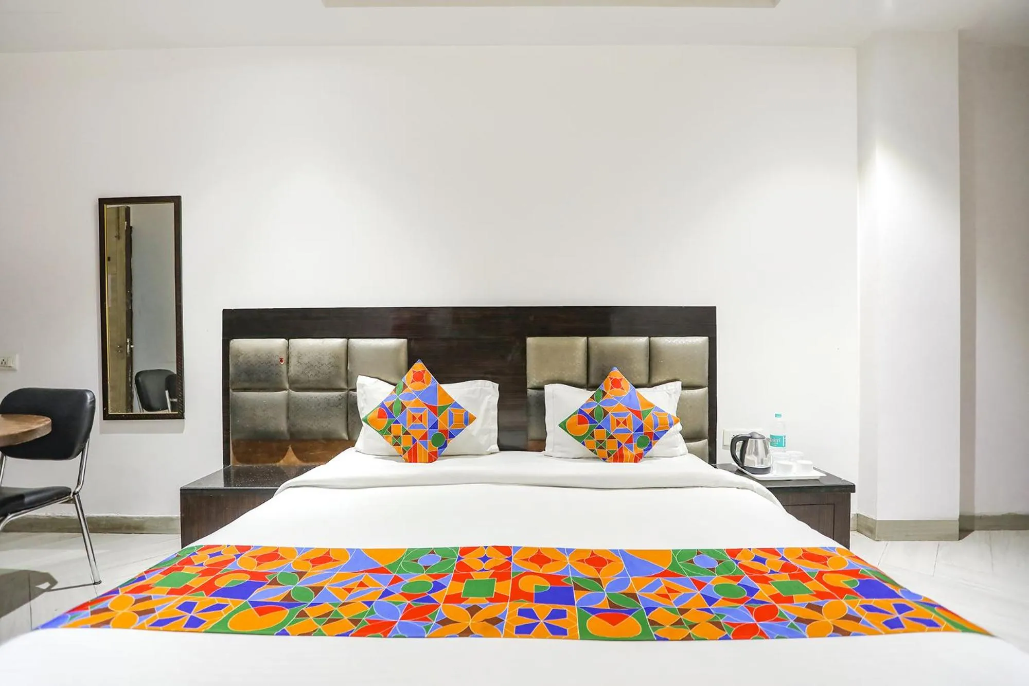 Bed in Via Lotus Palace