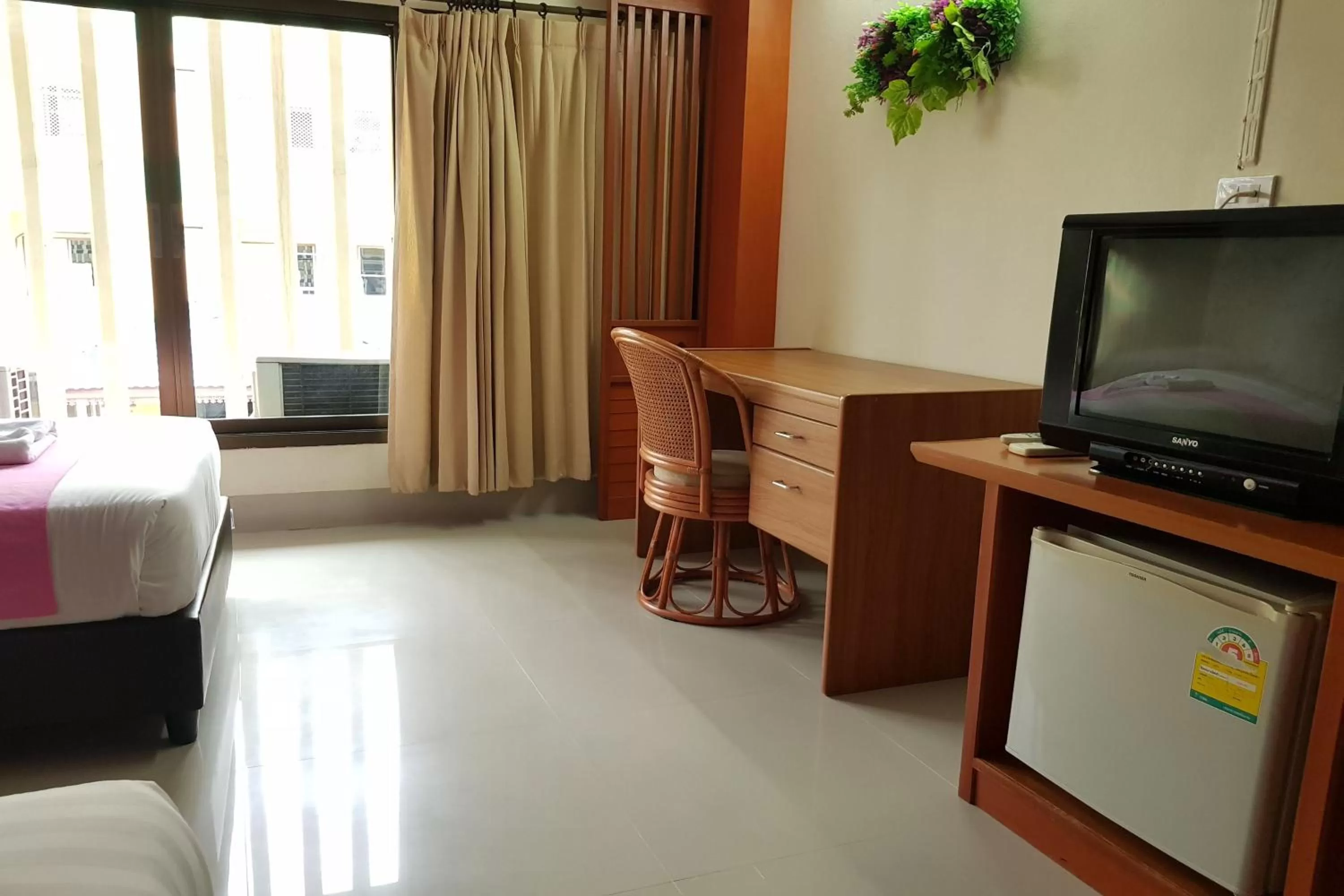 TV and multimedia, Bed in Poonsook Phitsanulok Hotel SHA Plus
