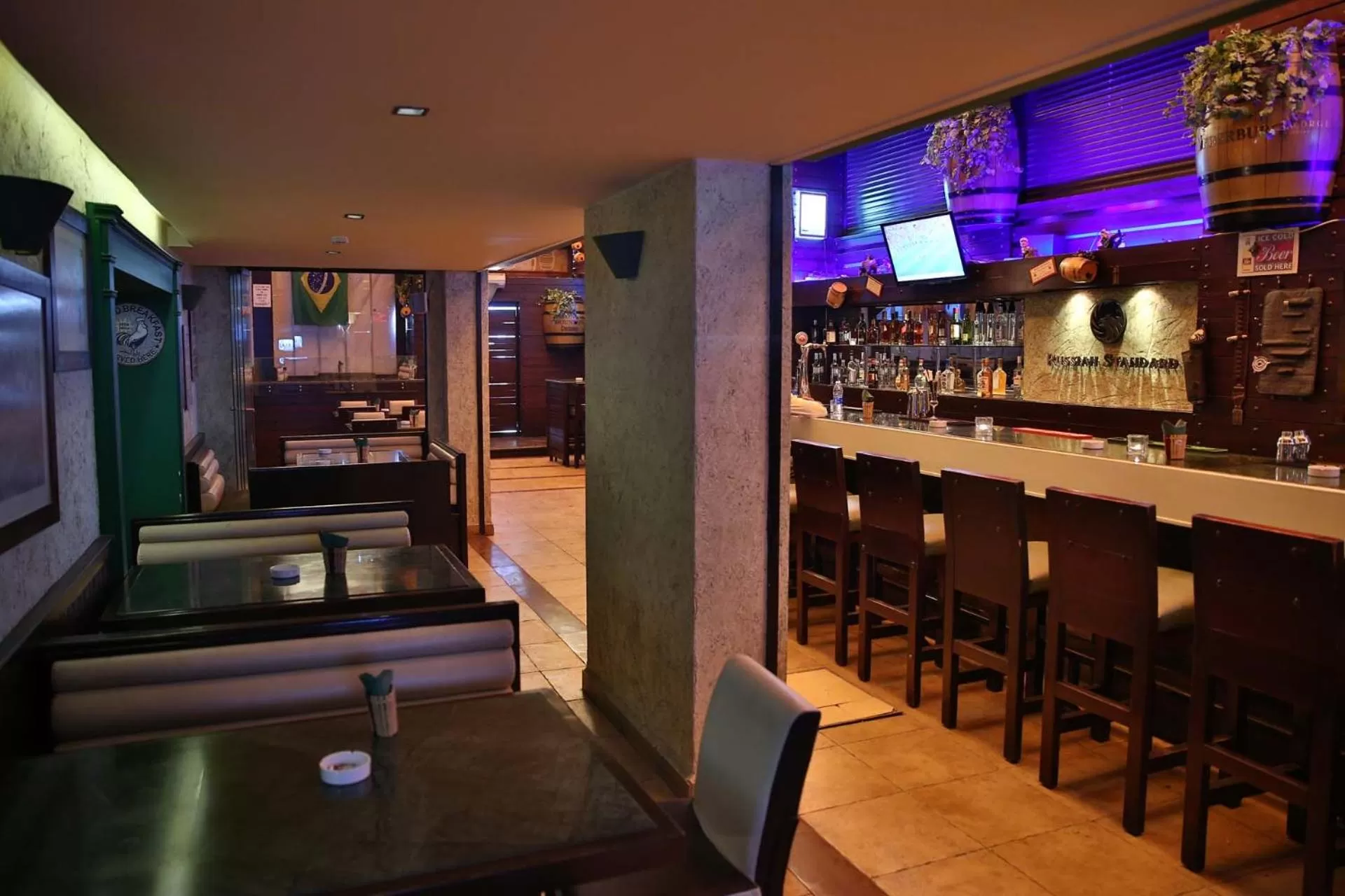 Restaurant/places to eat in Hisham Hotel