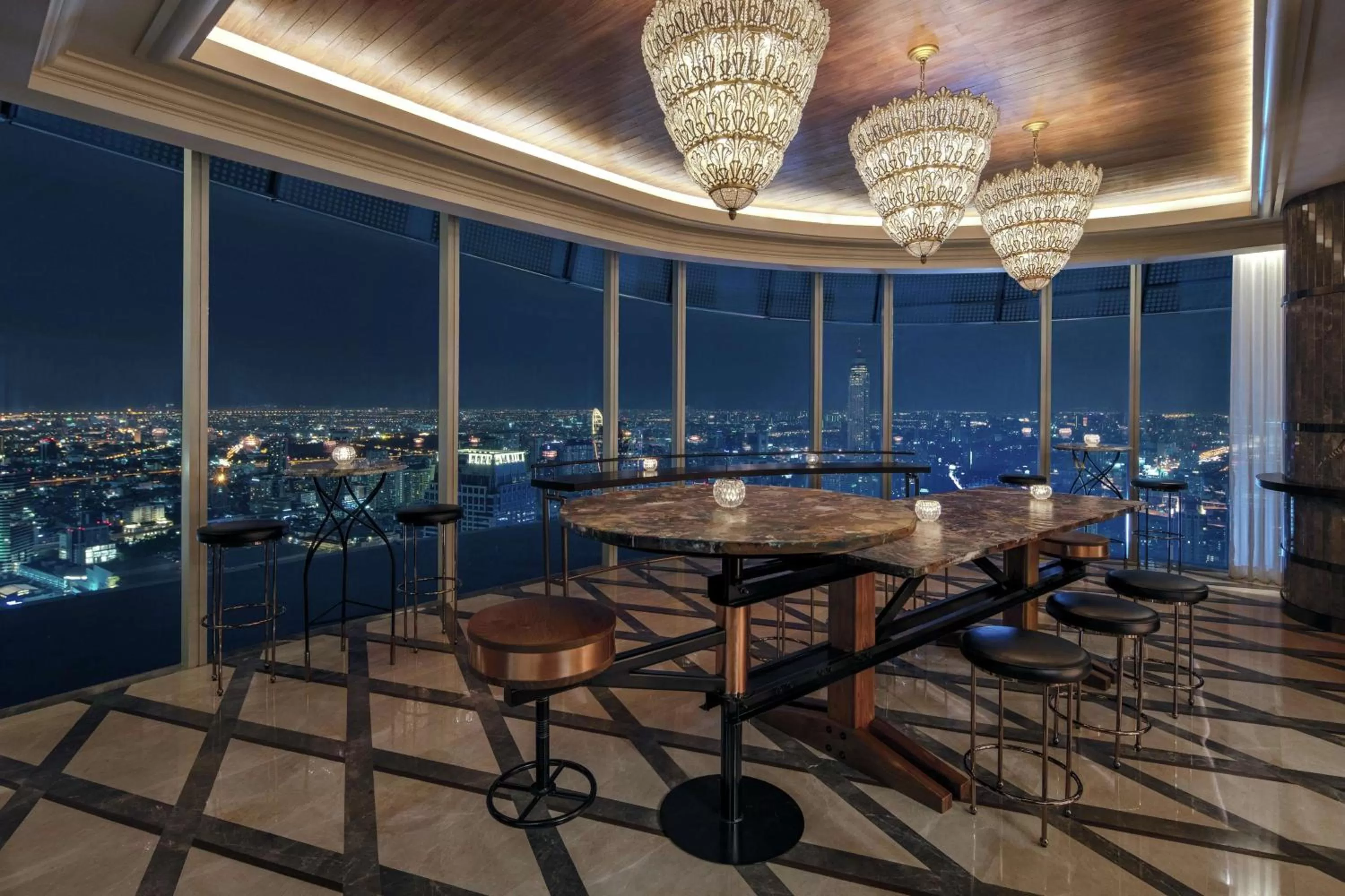 Restaurant/places to eat in Waldorf Astoria Bangkok