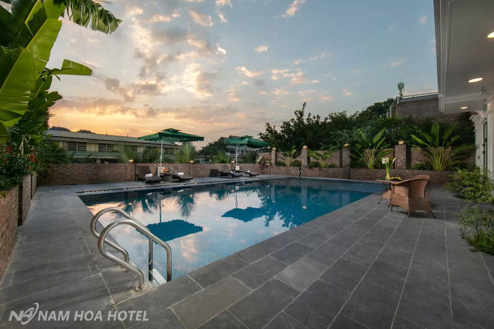 Swimming pool in Nam Hoa Hotel