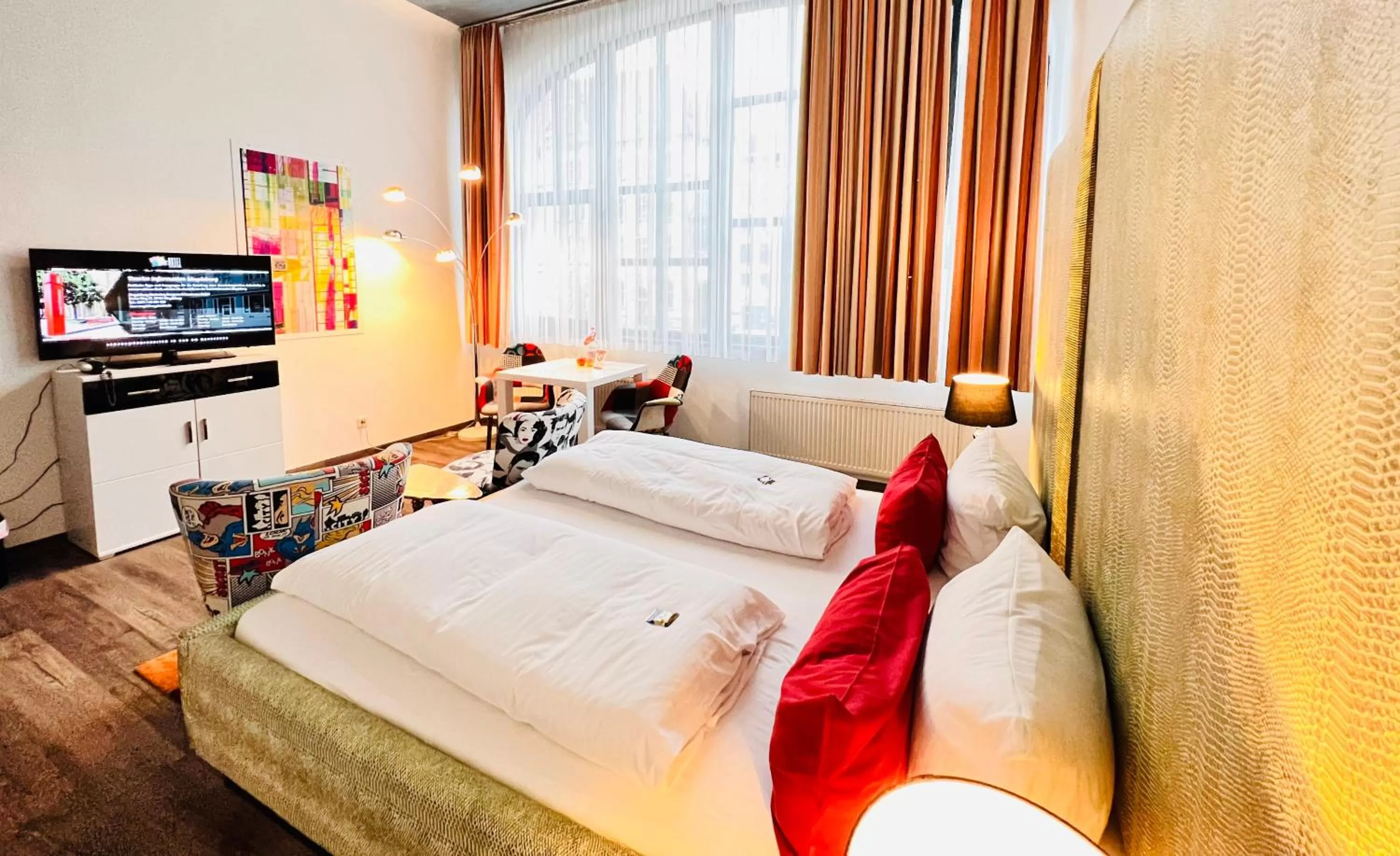 Bed in artHOTEL Magdeburg