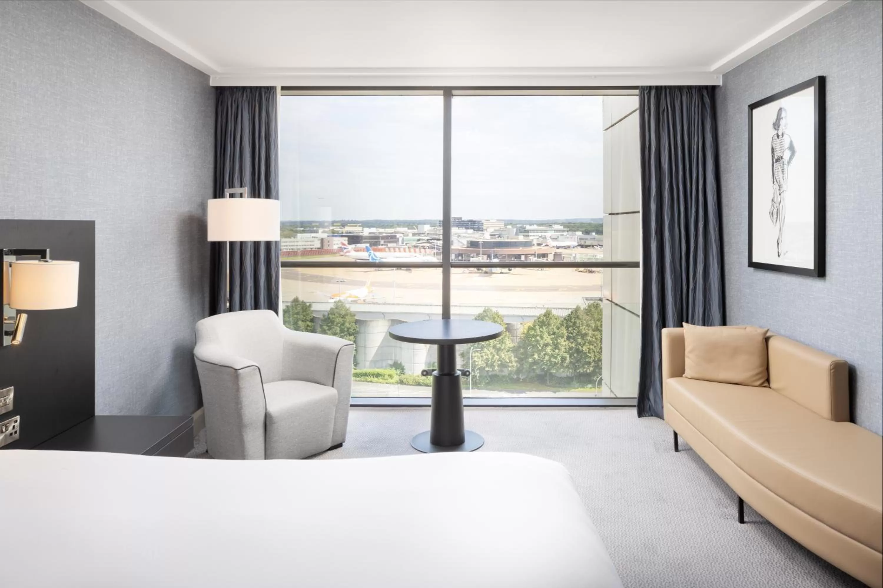 Bedroom, Bed in Sofitel London Gatwick