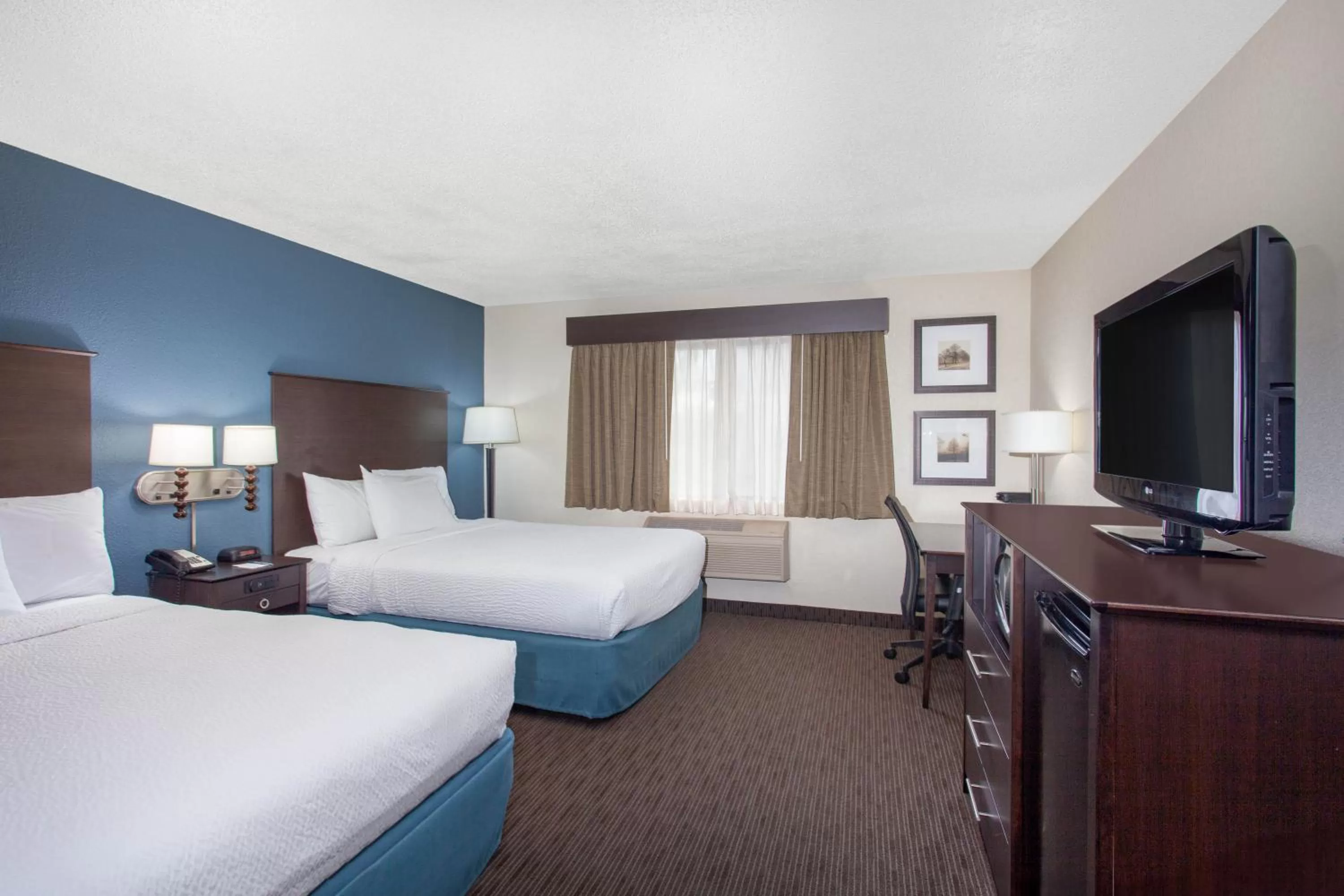 Bedroom, Bed in AmericInn by Wyndham Mankato Event Center near MSU