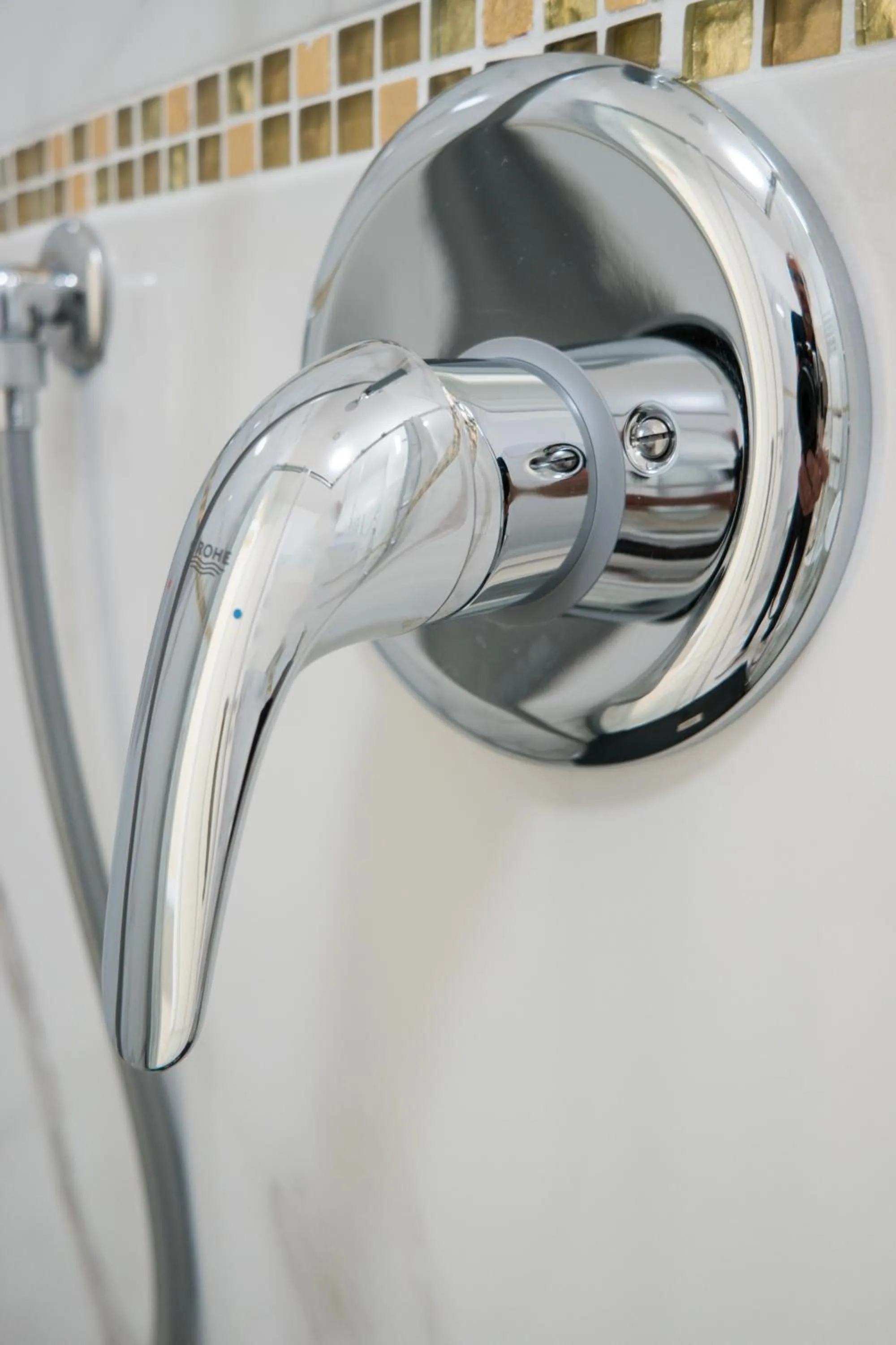 Bathroom in Guest House Train Station Venice - Atika & Atif