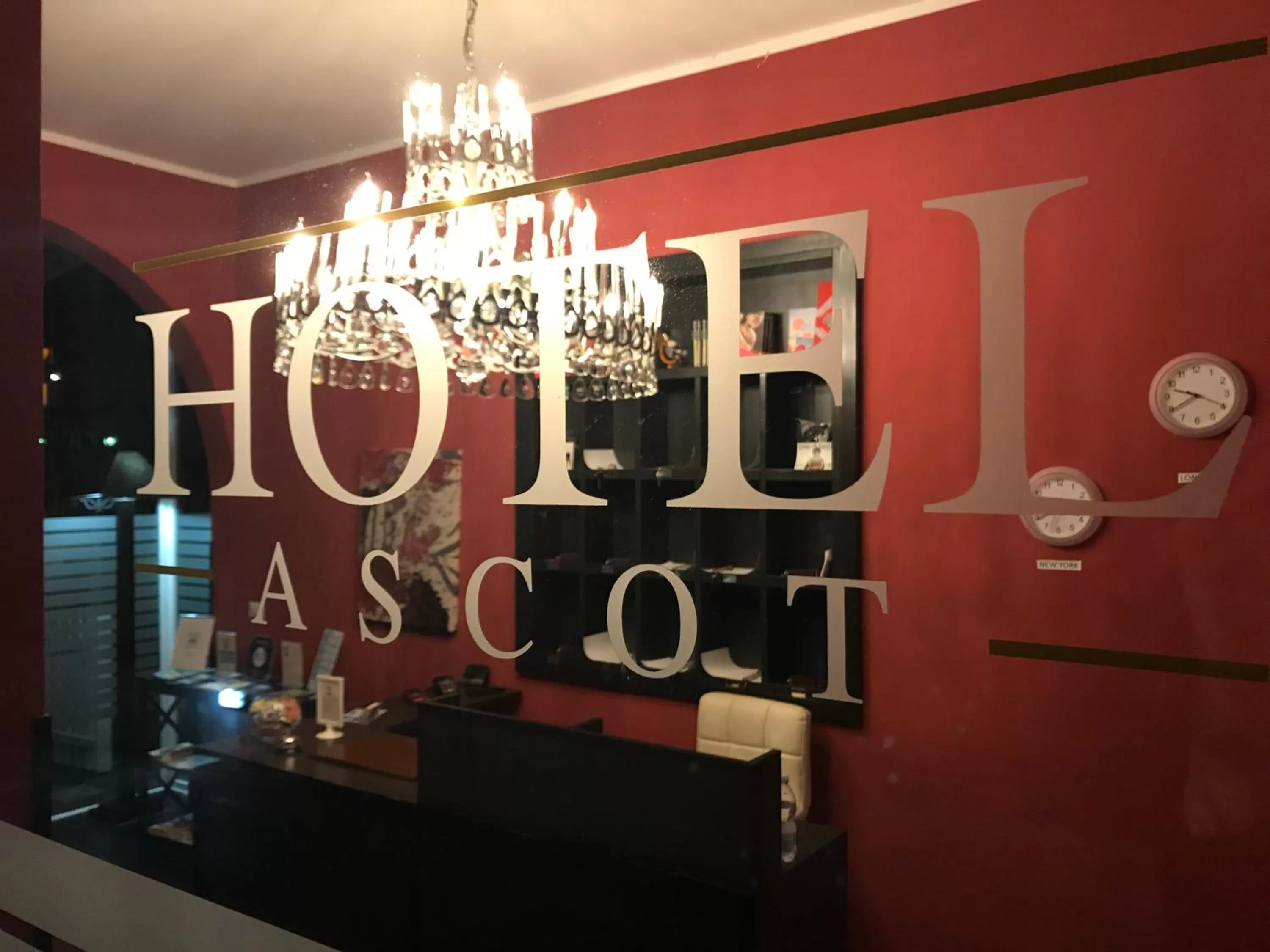 Hotel Ascot