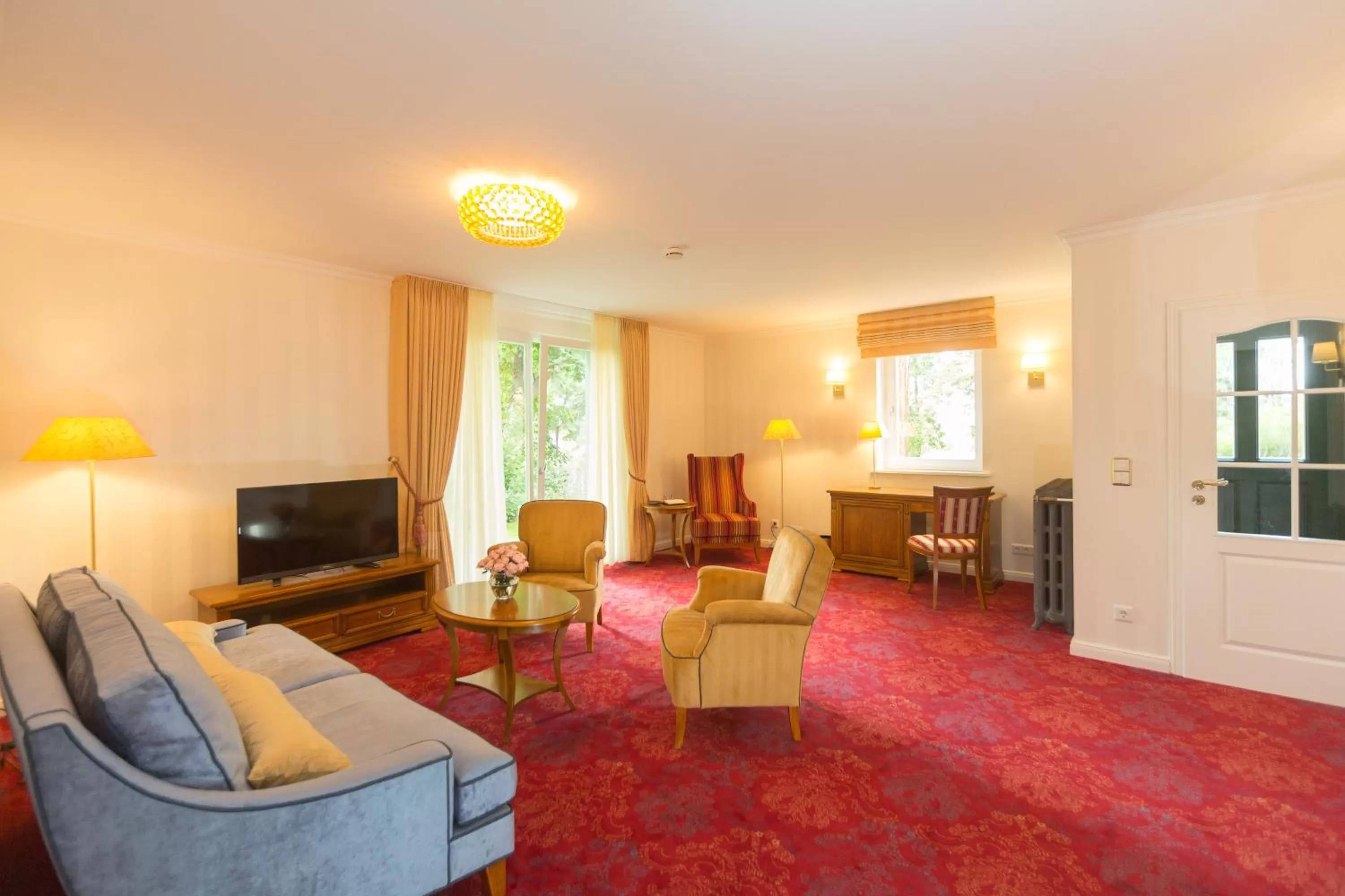 Bedroom in Hotel Erbprinzenpalais