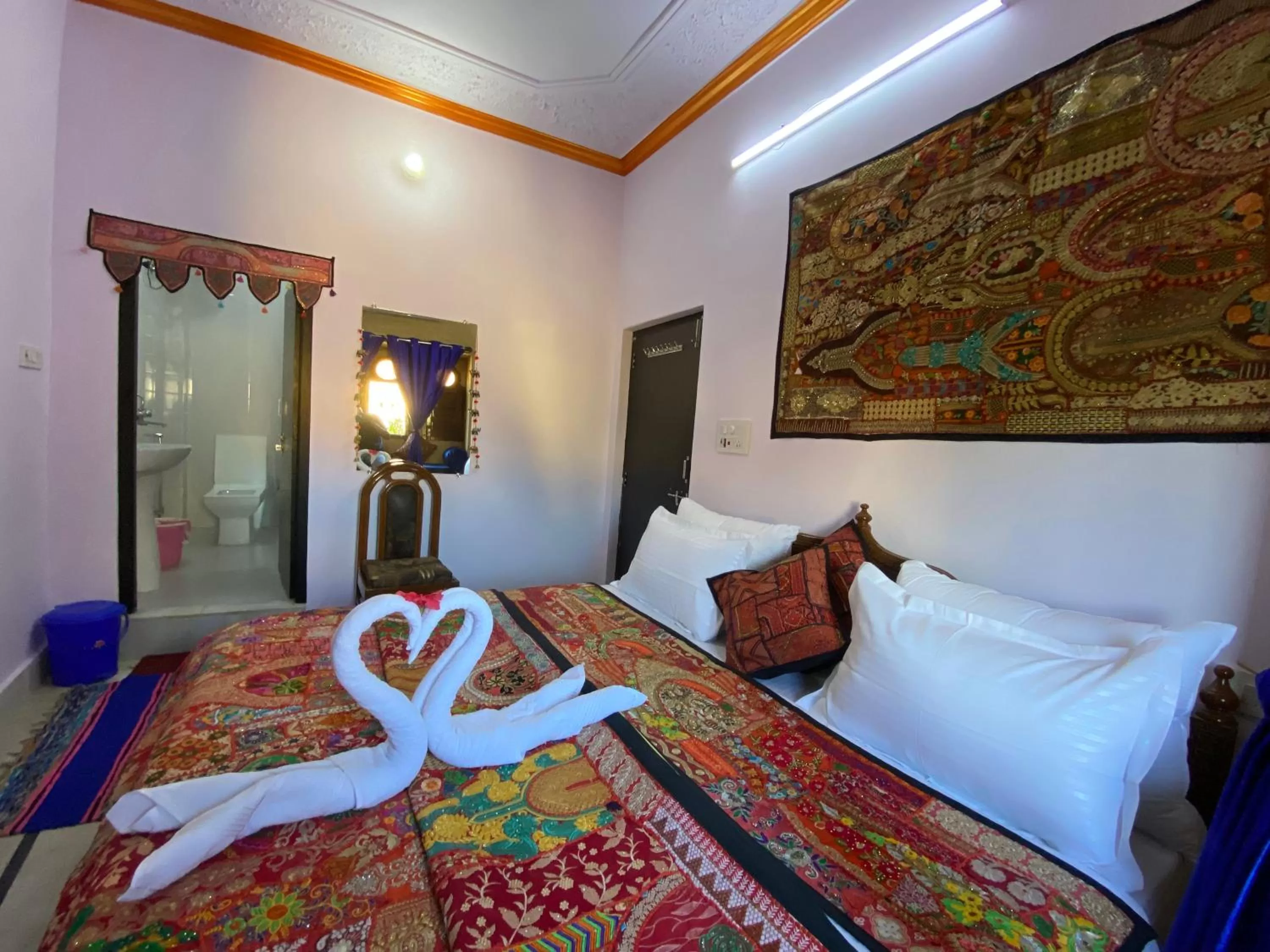 Bed in Hotel Murad Haveli