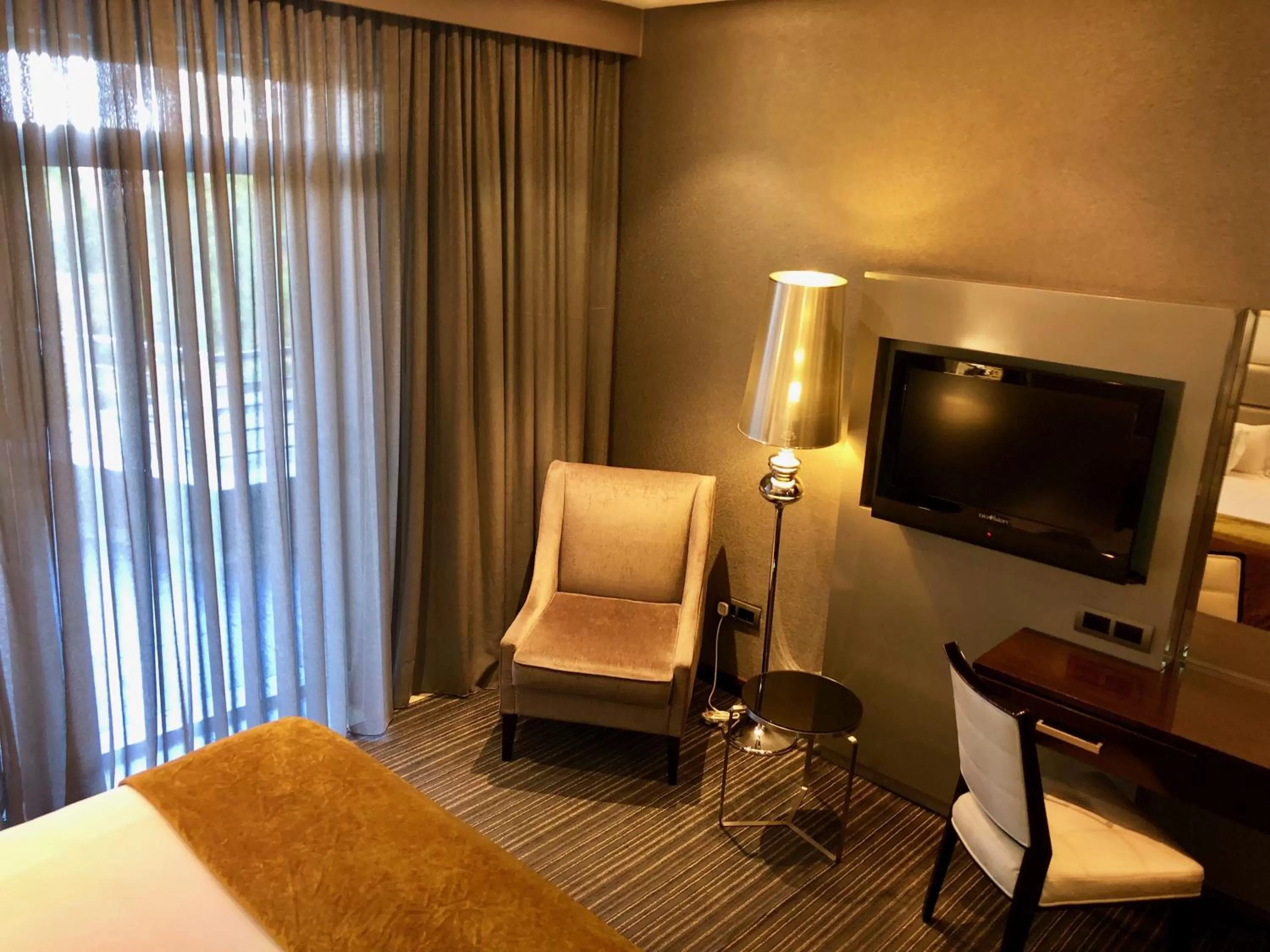 TV and multimedia, Bed in Coastlands Musgrave Hotel