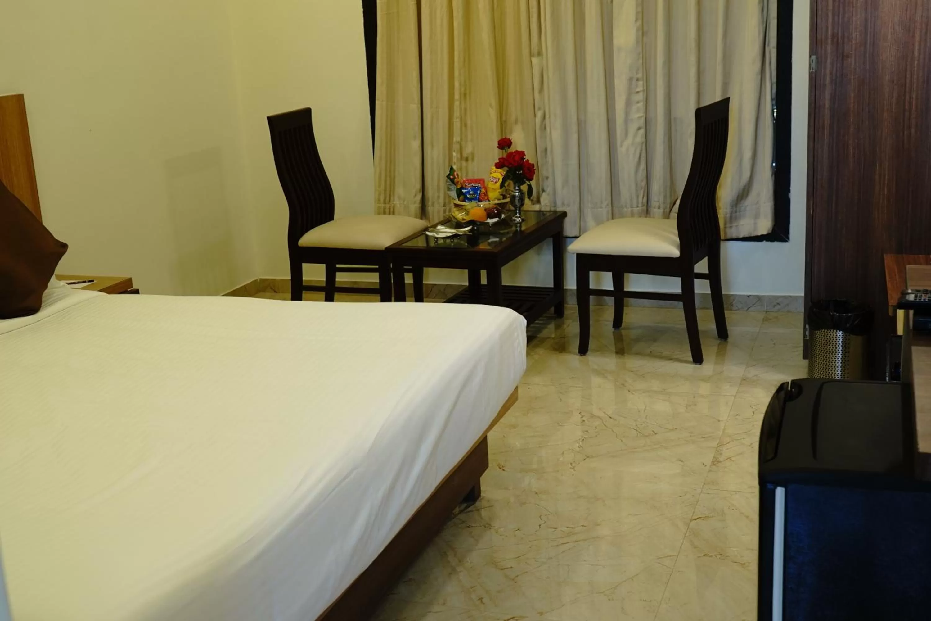 Bed in Jivanta Mahabaleshwar