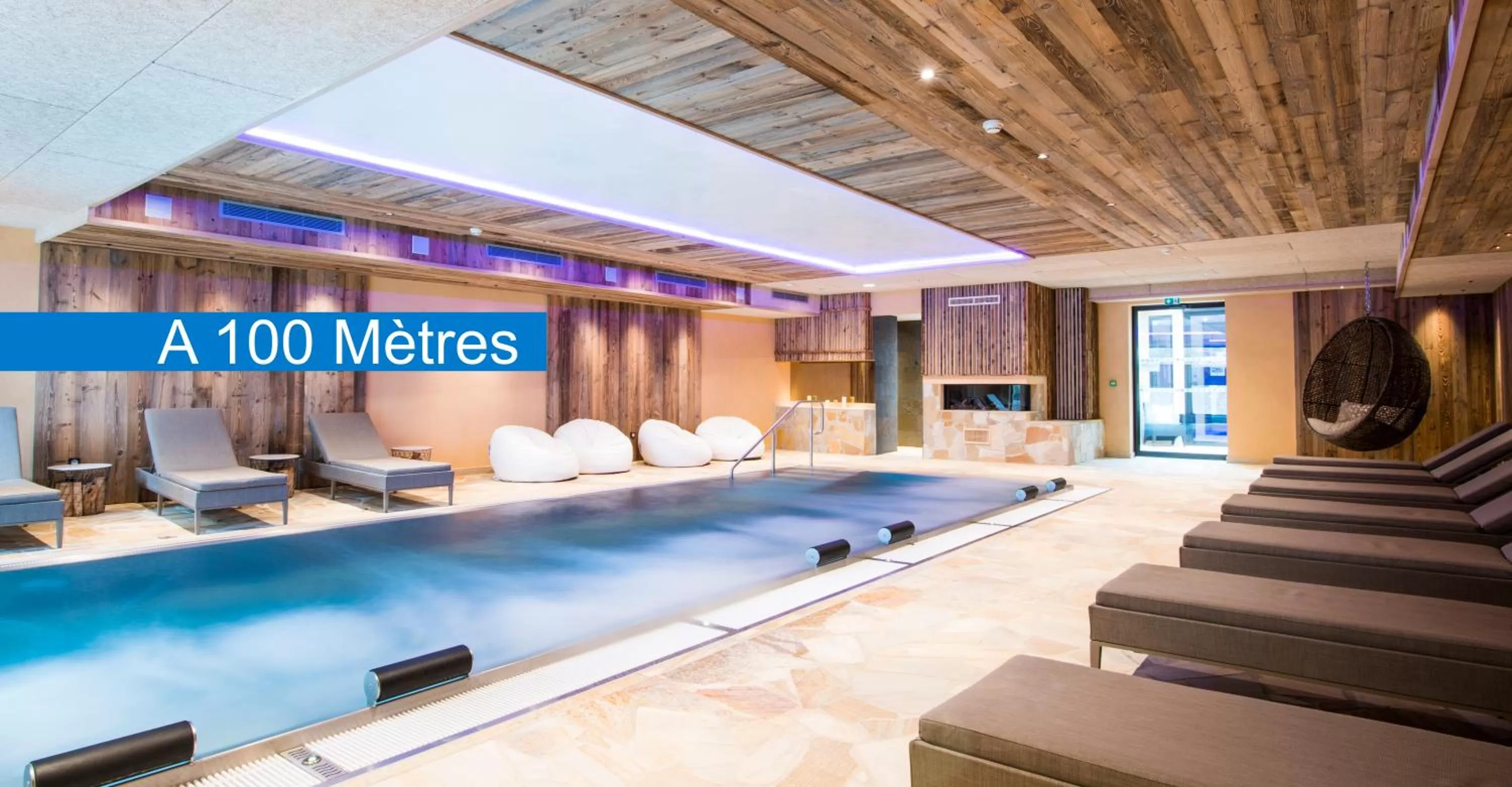 Hot Tub, Swimming Pool in Résidence des Châteaux