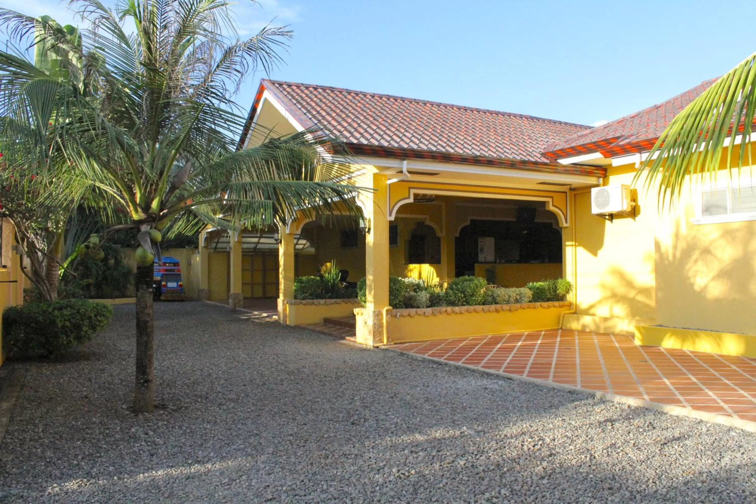 Lobby or reception, Property Building in Alona's Coral Garden Resort (Adult-Only)