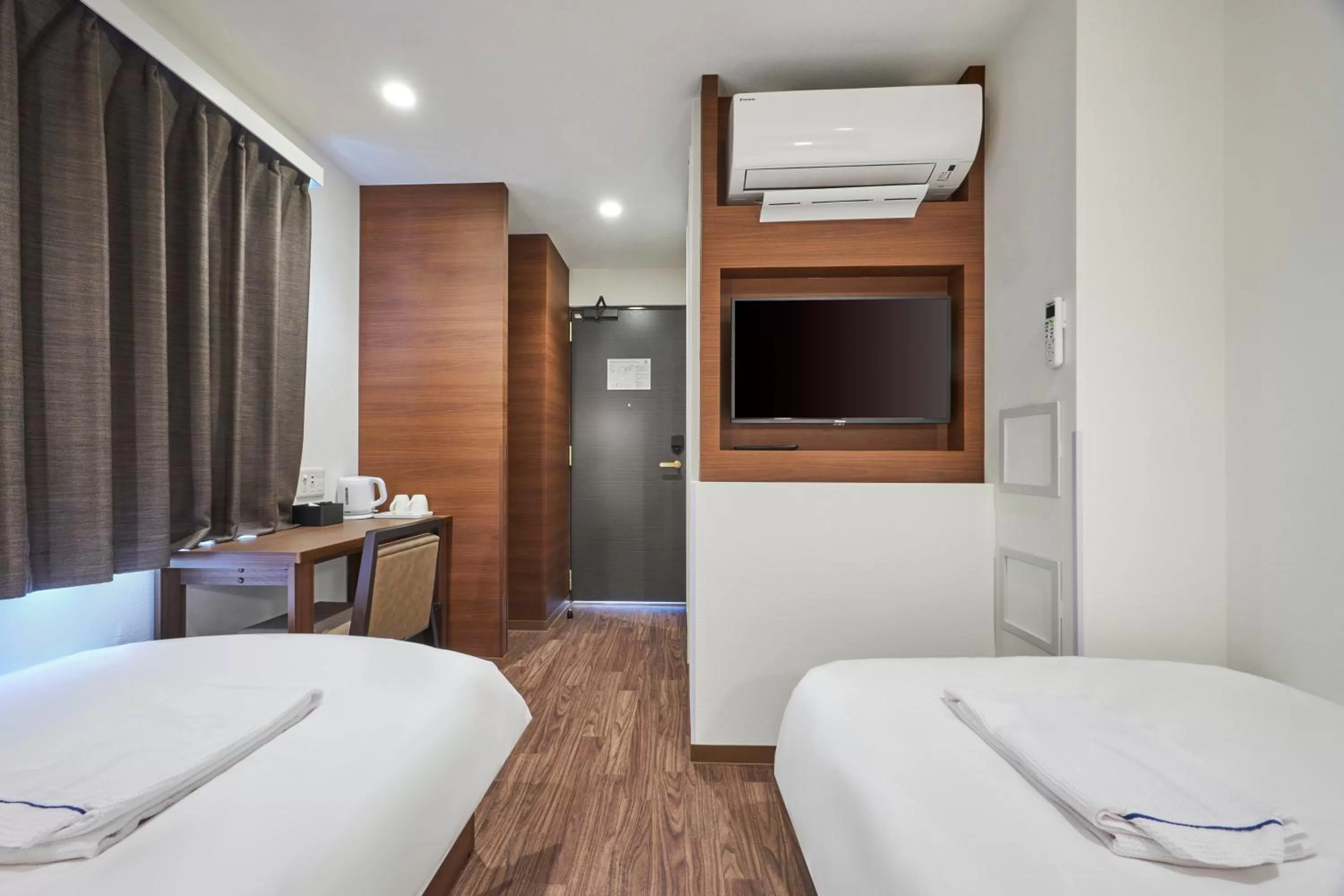 Photo of the whole room, Bed in 花築浅草和心ホテル