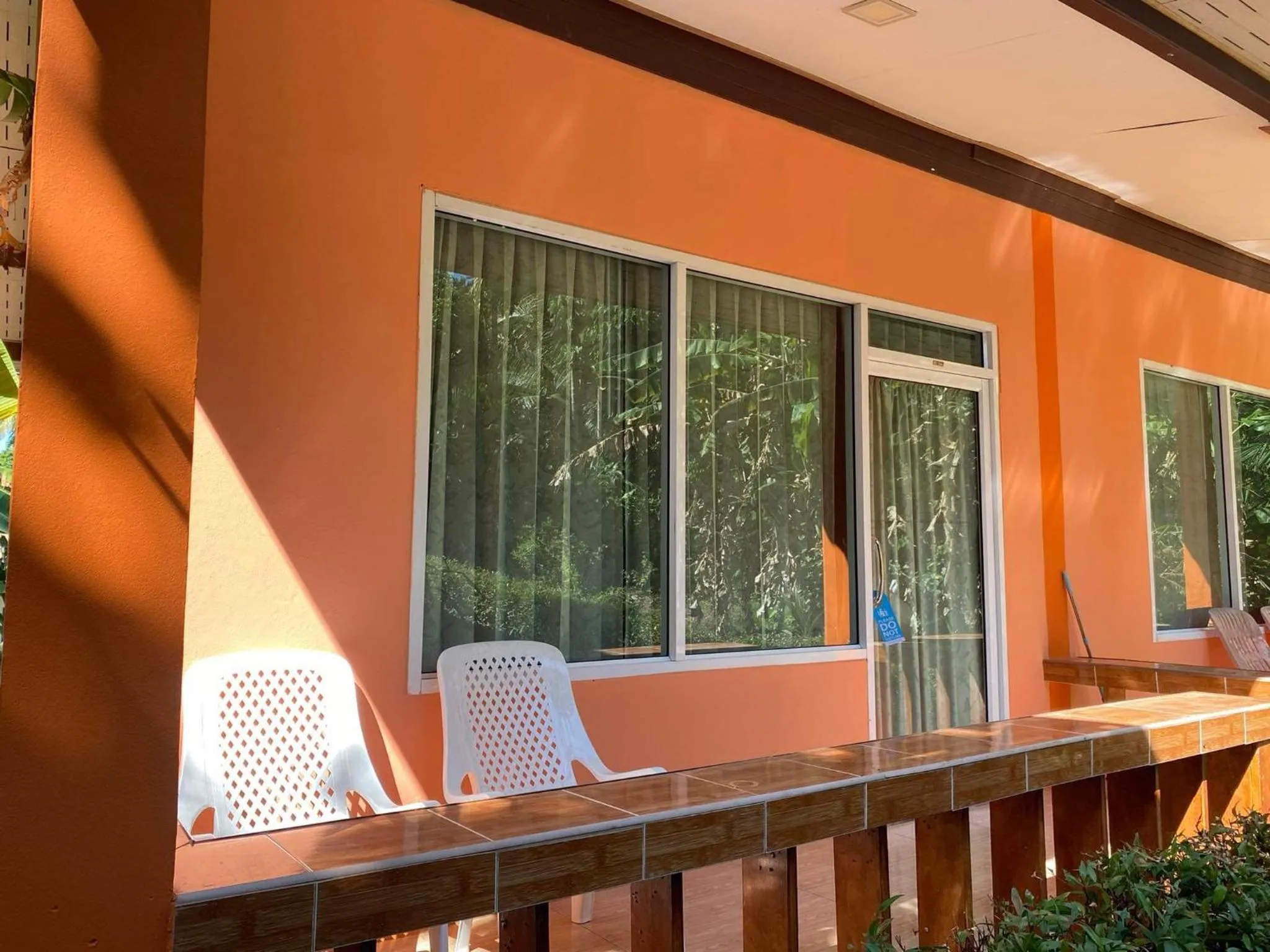 Lanta Paradise Beach Resort