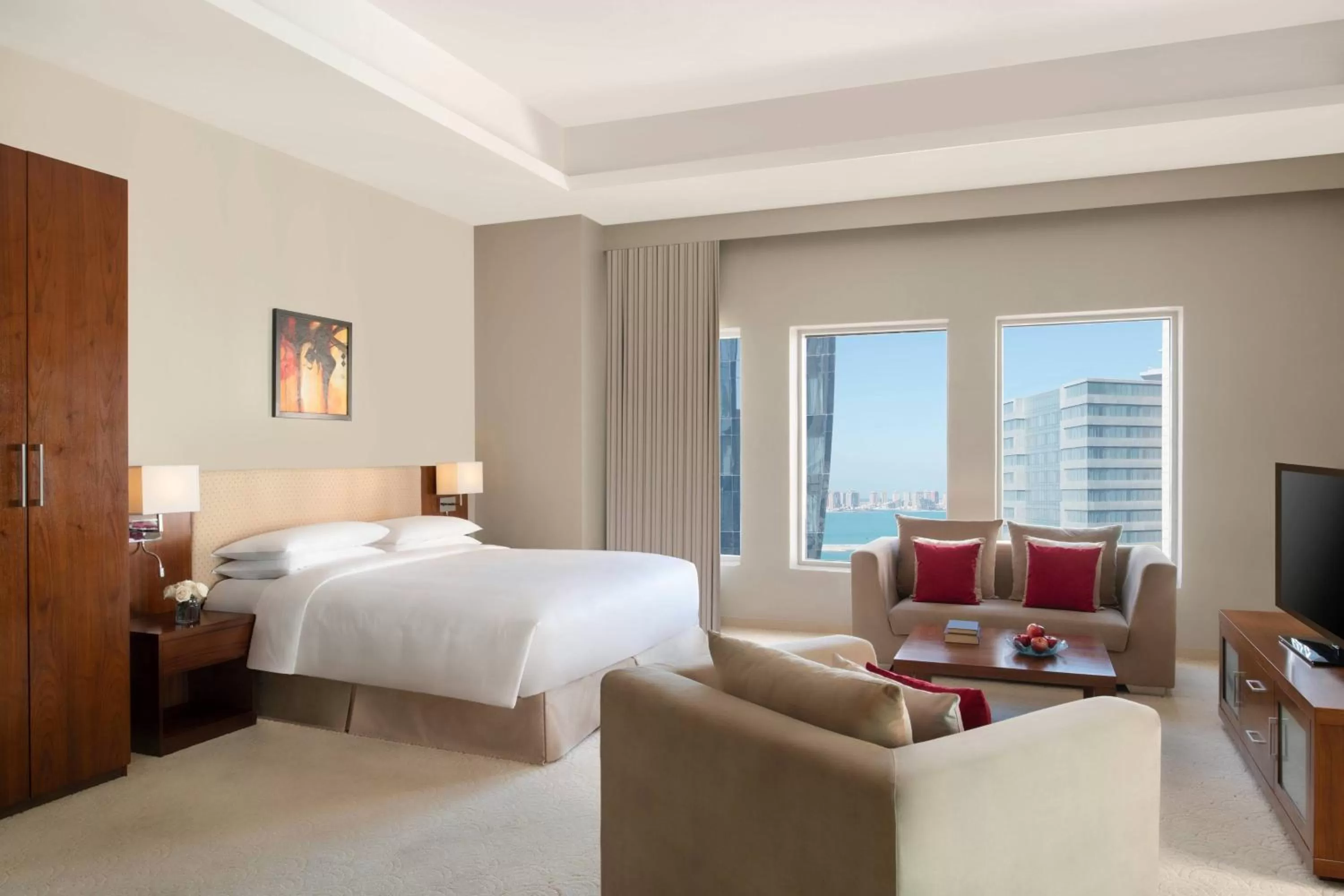 Photo of the whole room, Bed in Marriott Executive Apartments City Center Doha