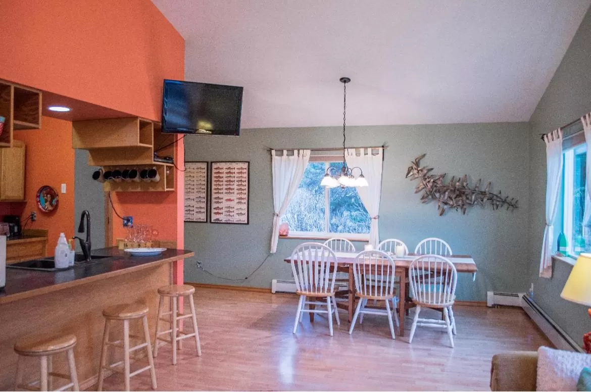 Pioneer Inn Downtown