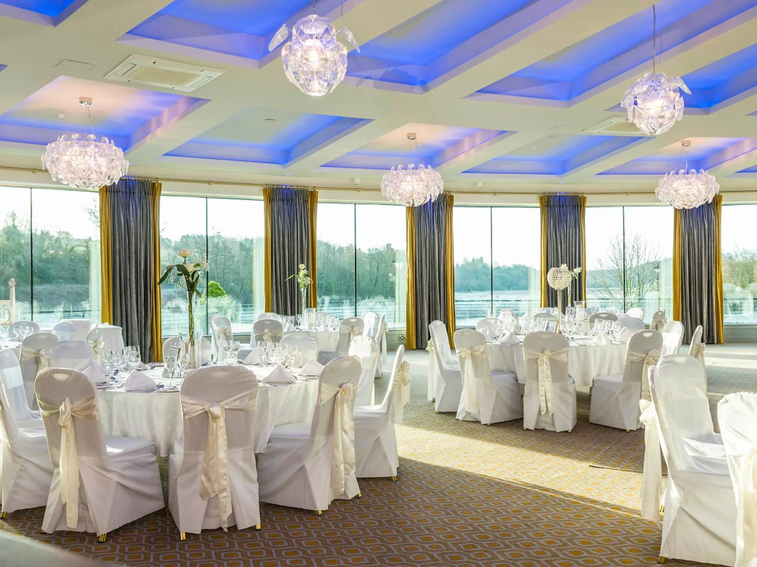 Banquet/Function facilities in Riverside Park Hotel