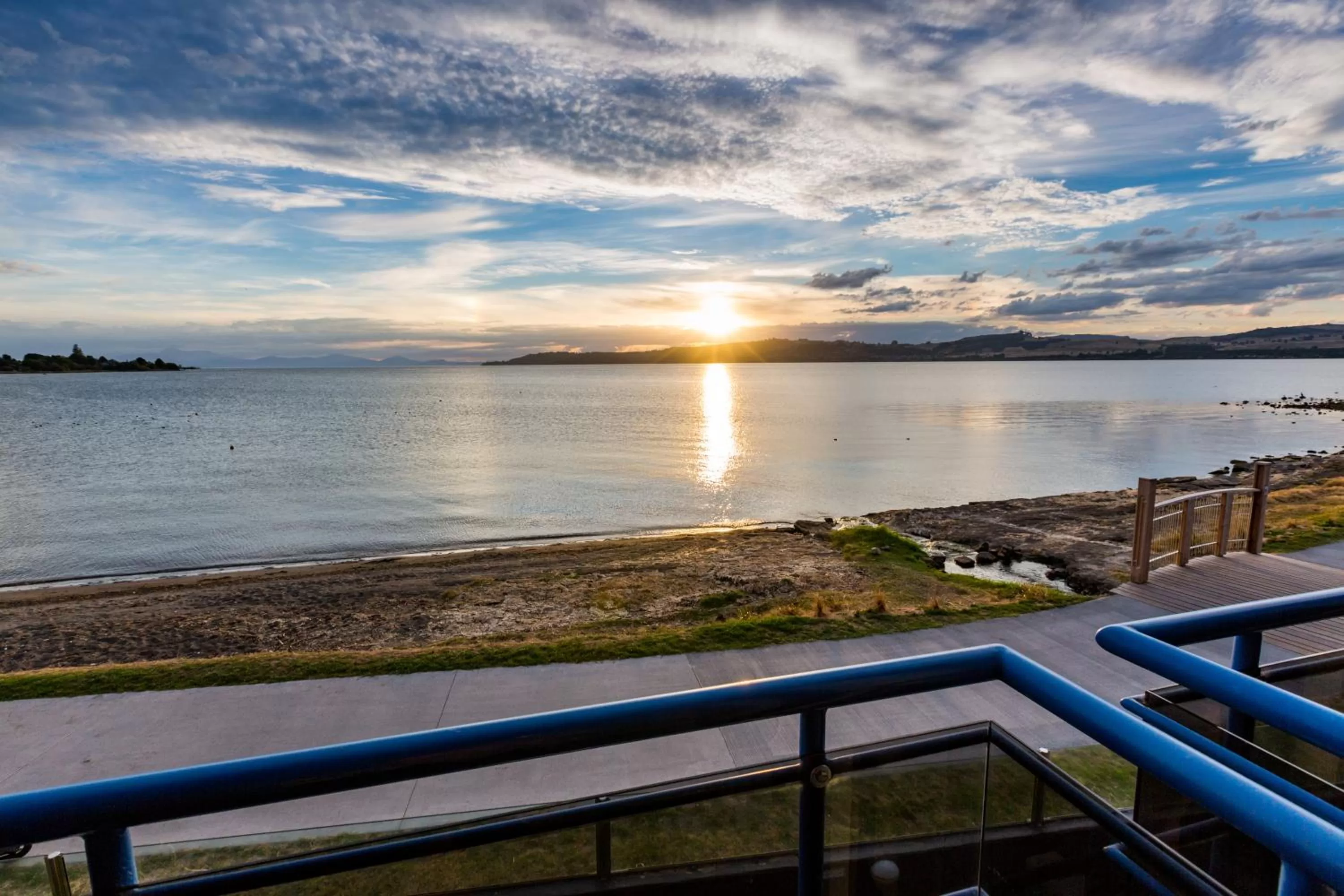 Lake view in Clearwater Motor Lodge