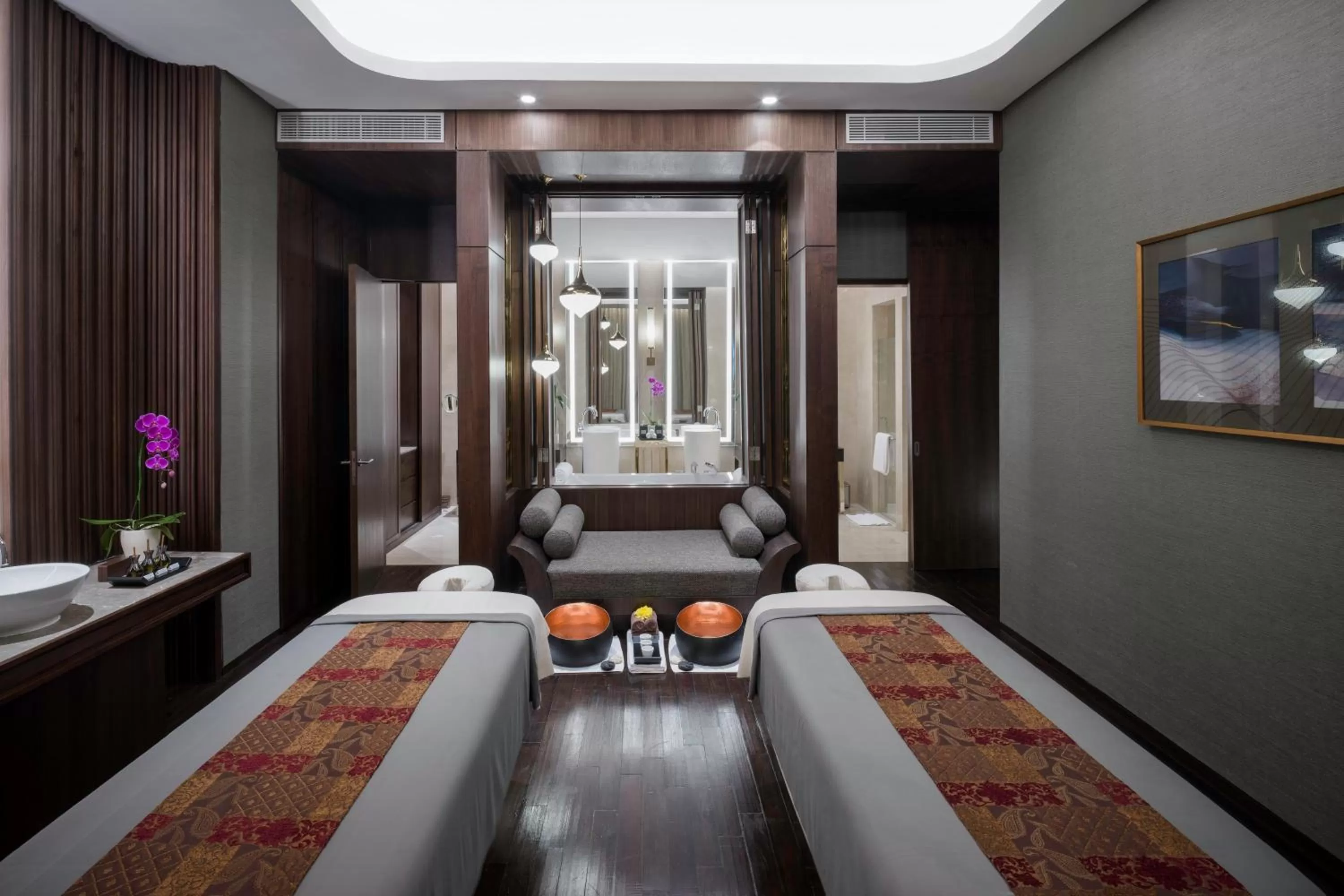 Massage, Bed in InterContinental Hotels Jakarta Pondok Indah by IHG