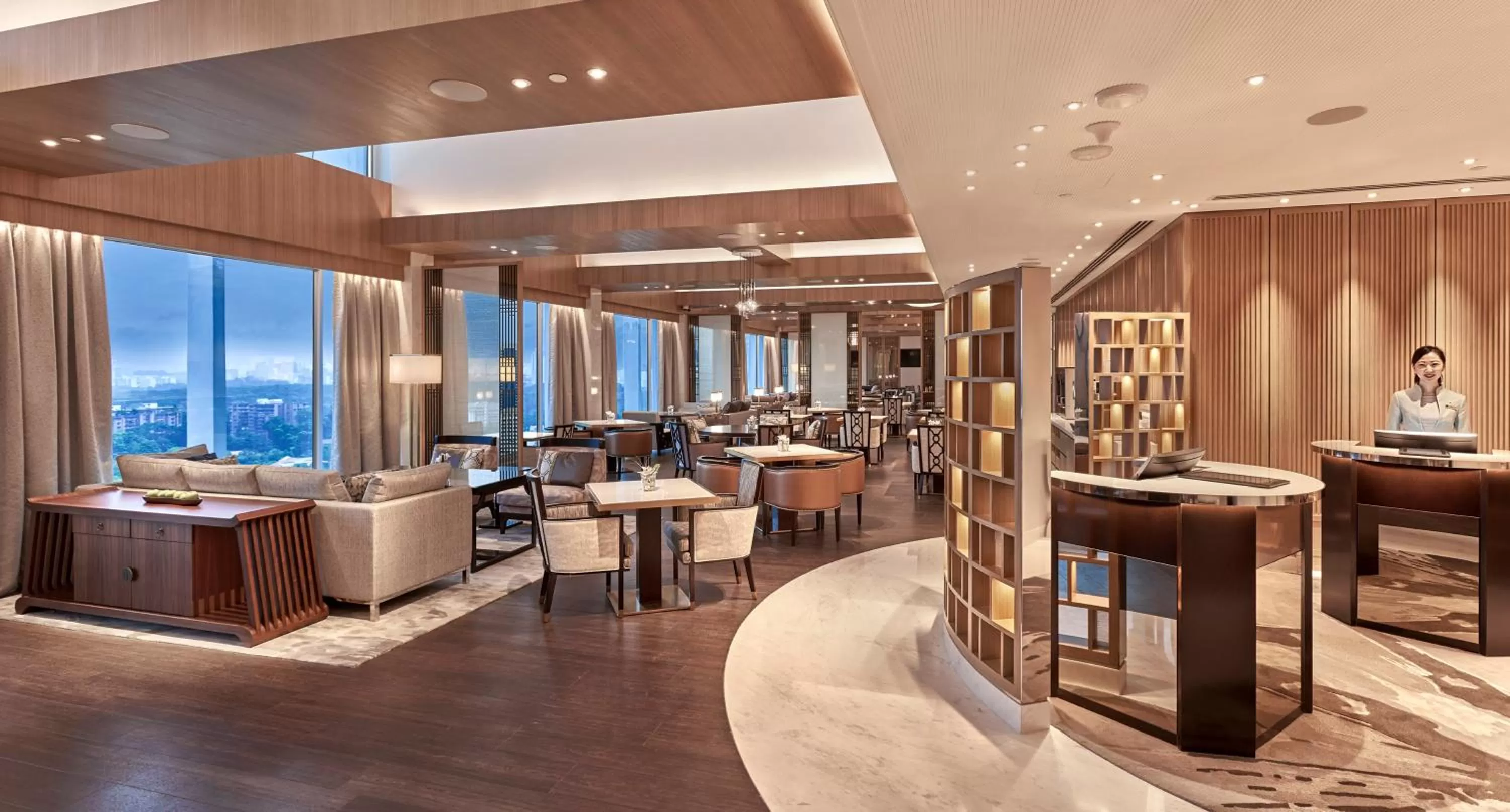 Lounge or bar in Shangri-La Singapore