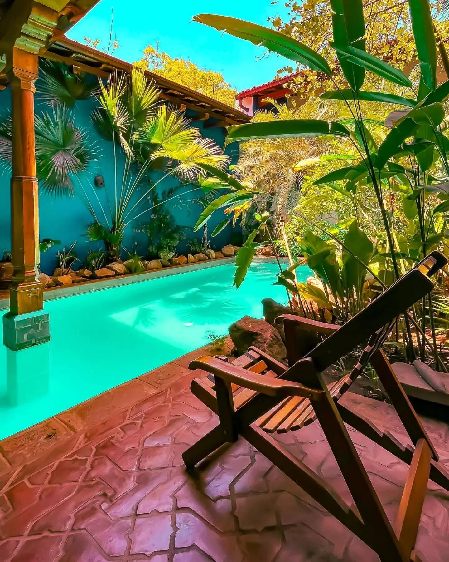 Swimming Pool in Miss Margrits