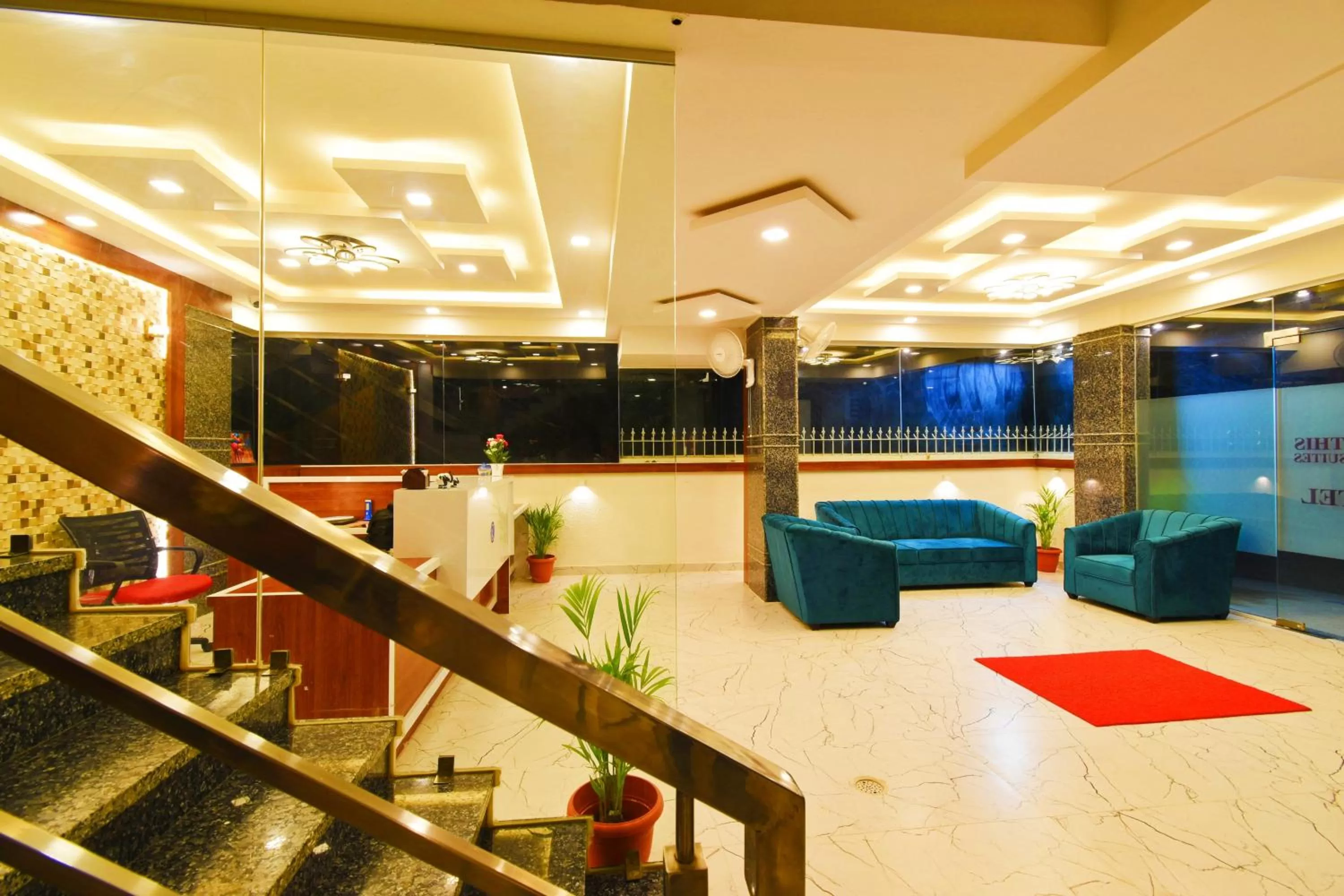 Seating area, Lobby/Reception in Keerthis Royal Suites - Hotel Near Kempegowda International Airport