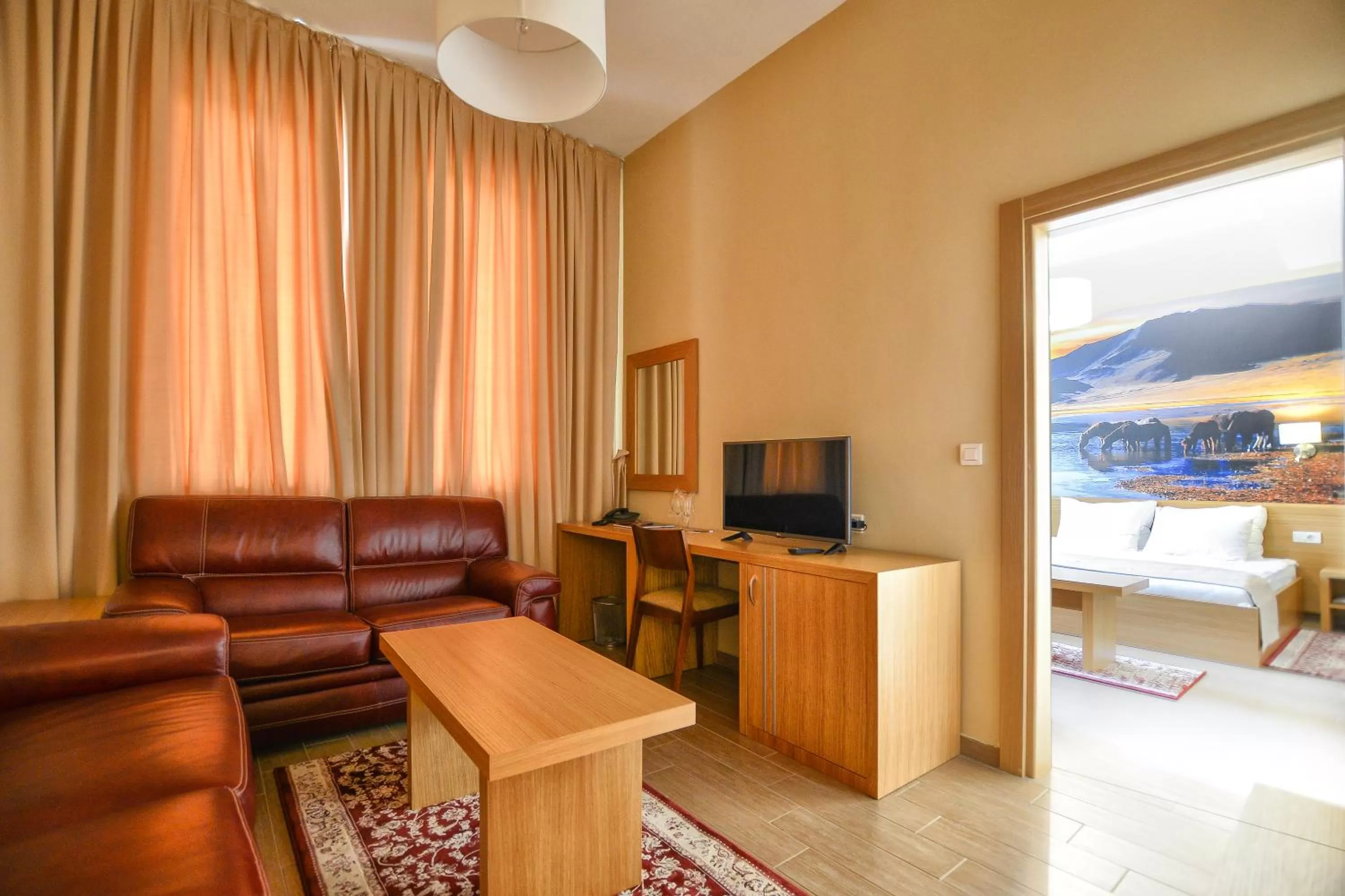 Shower in Hotel Lirak