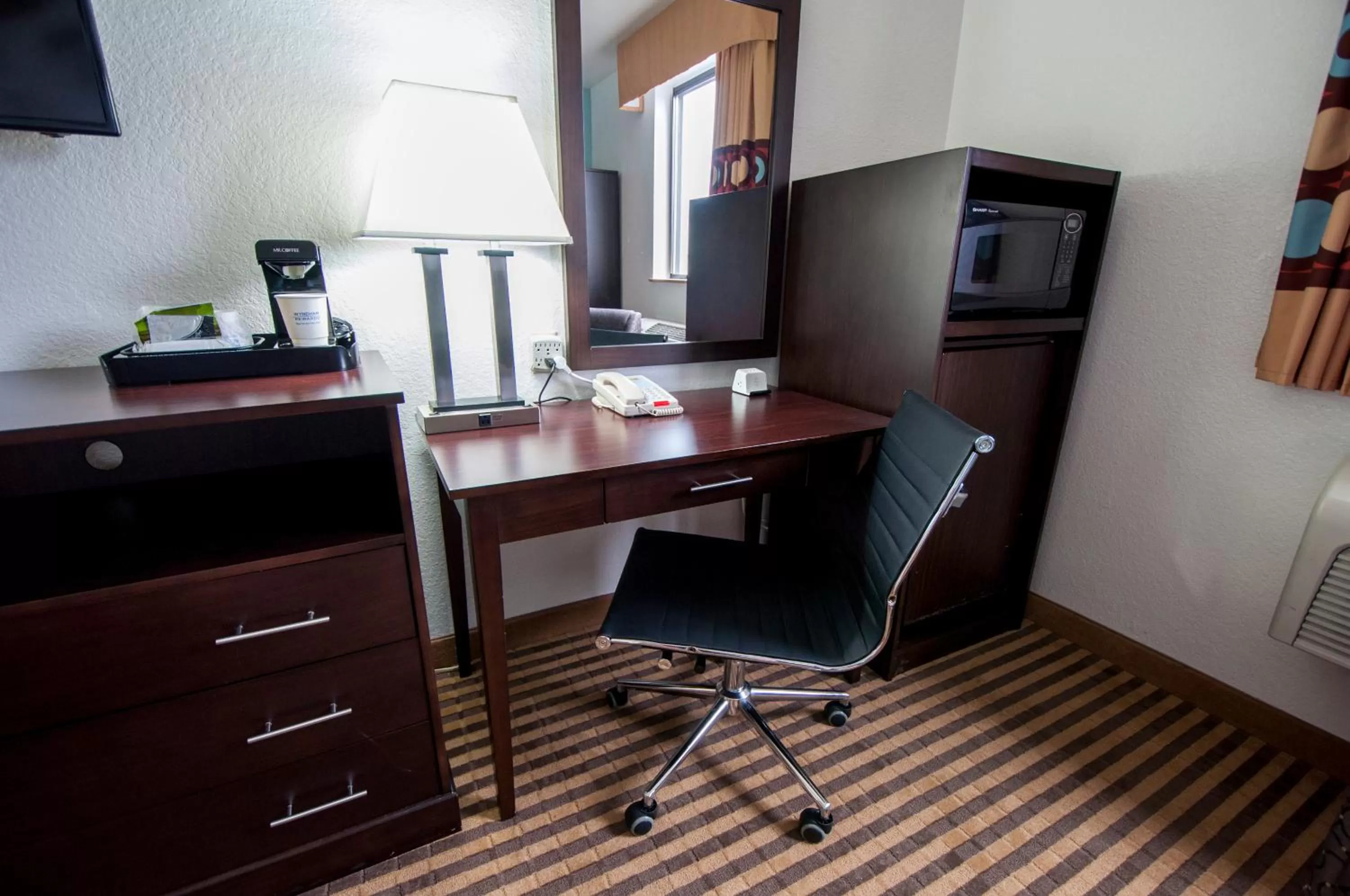 TV and multimedia in Quality Inn Wenatchee-Leavenworth