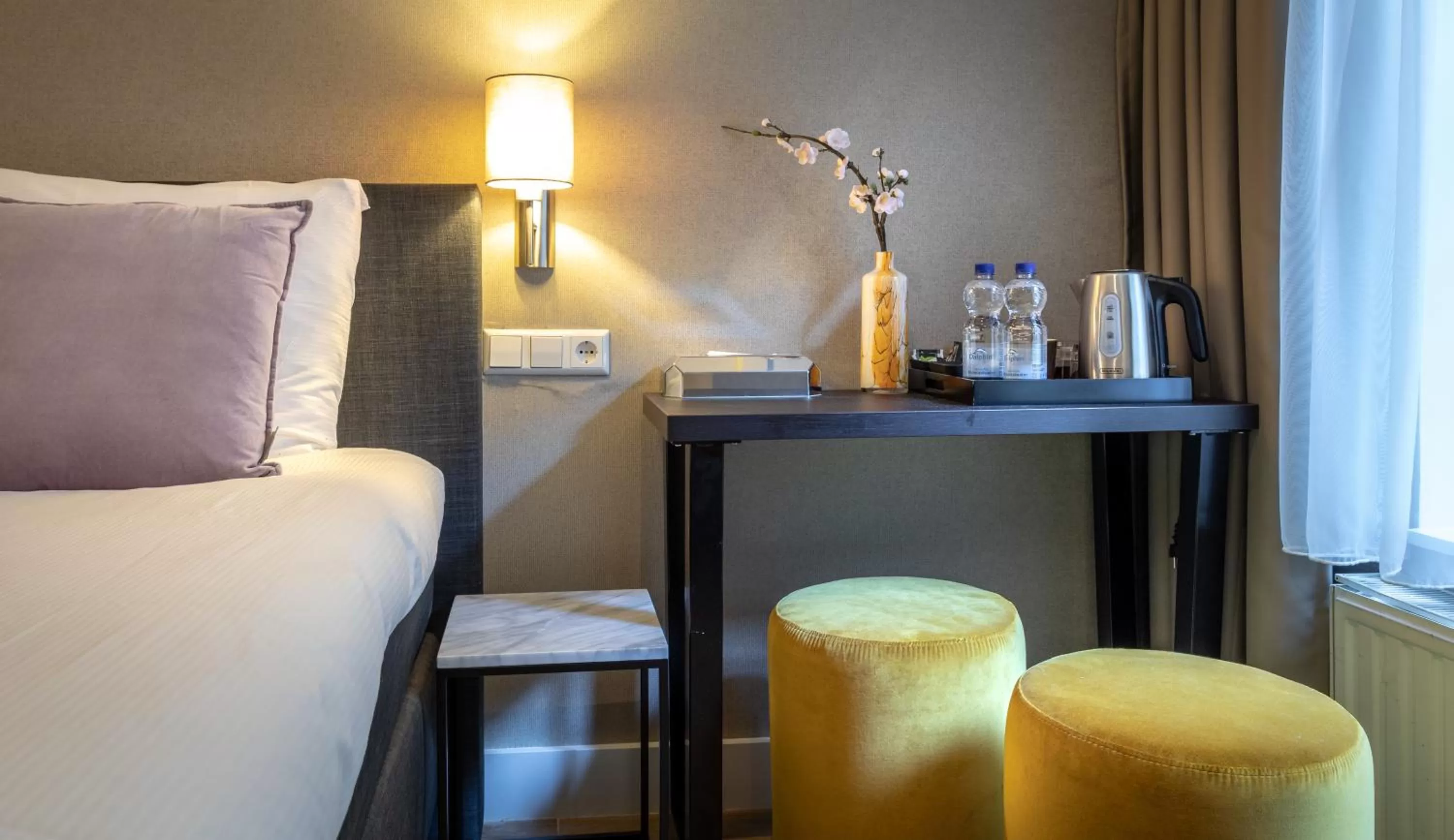 Bed in NL Hotel District Leidseplein