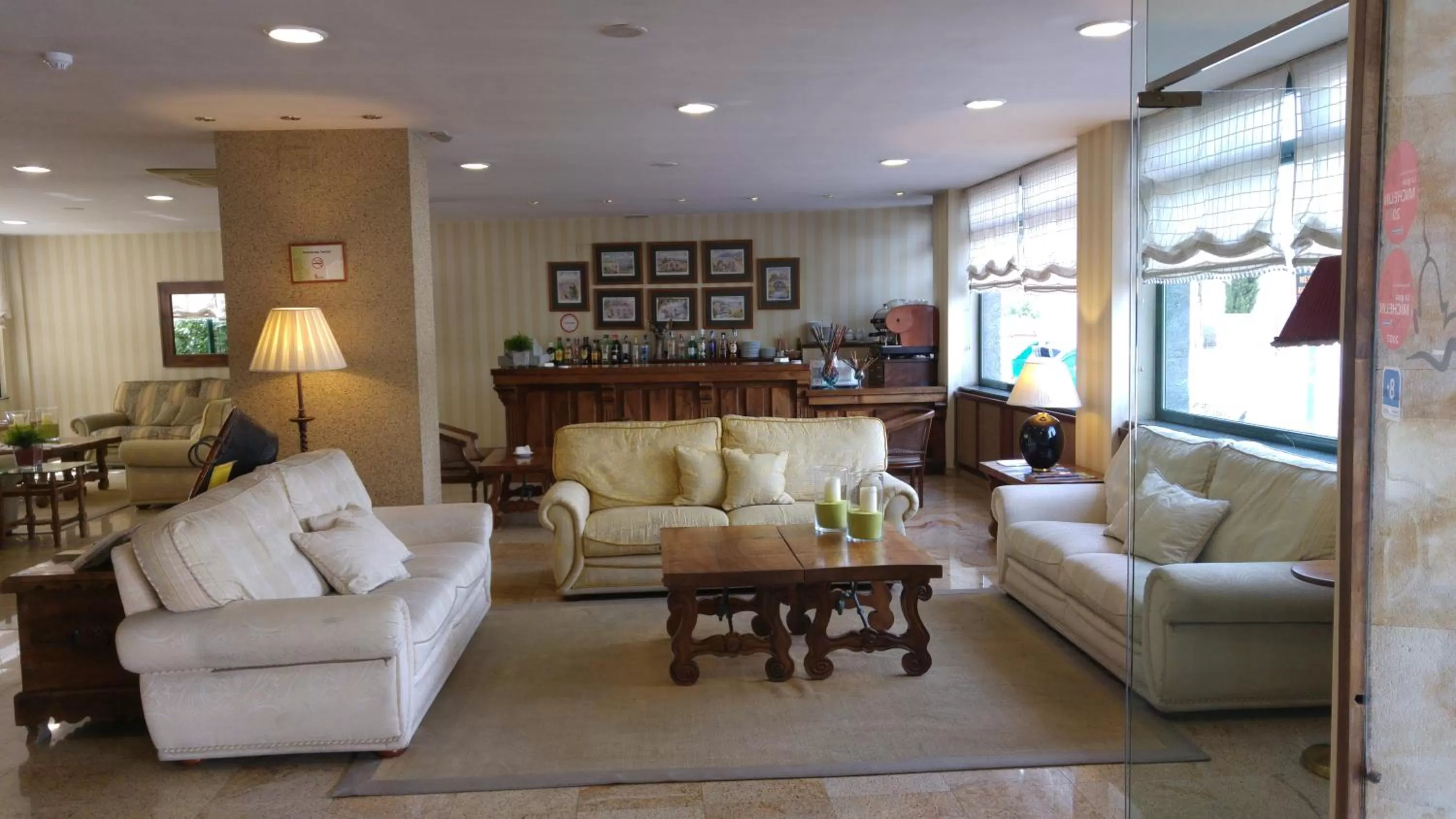 Lobby or reception in Hotel Ele Puente Romano de Salamanca